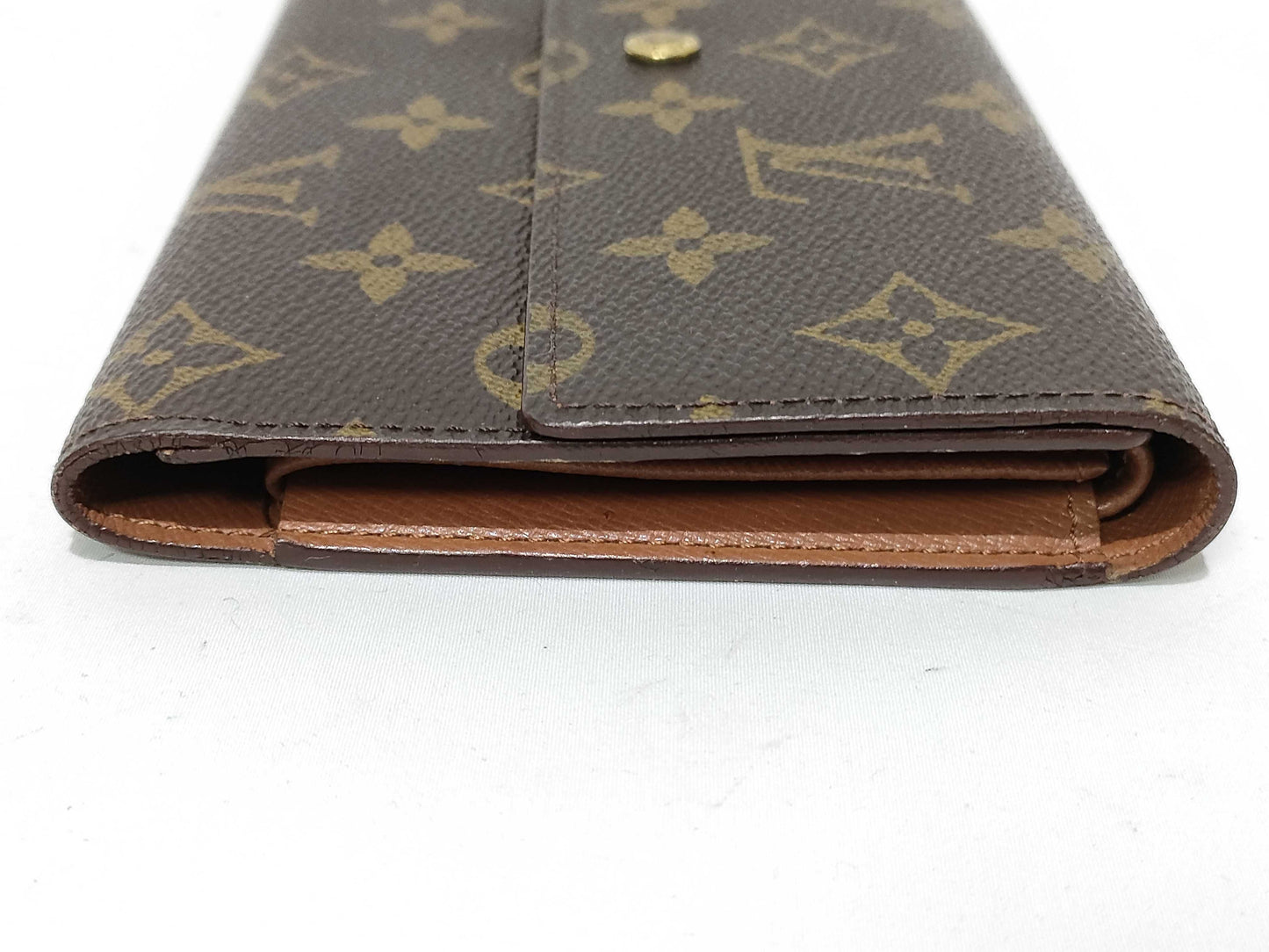 LOUIS VUITTON Monogram Louis Vuitton Monogram International Wallet