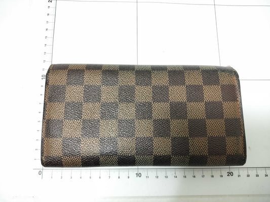 LOUIS VUITTON Damier Alma Portefeuille Sarah Wallet