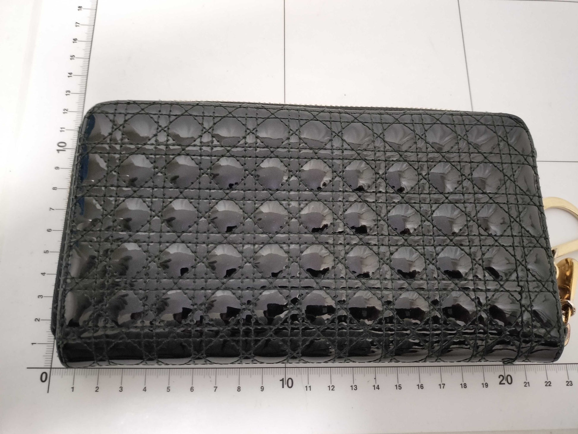 Dior Lady Dior Dior Lady Dior Round Wallet Enamel Wallet