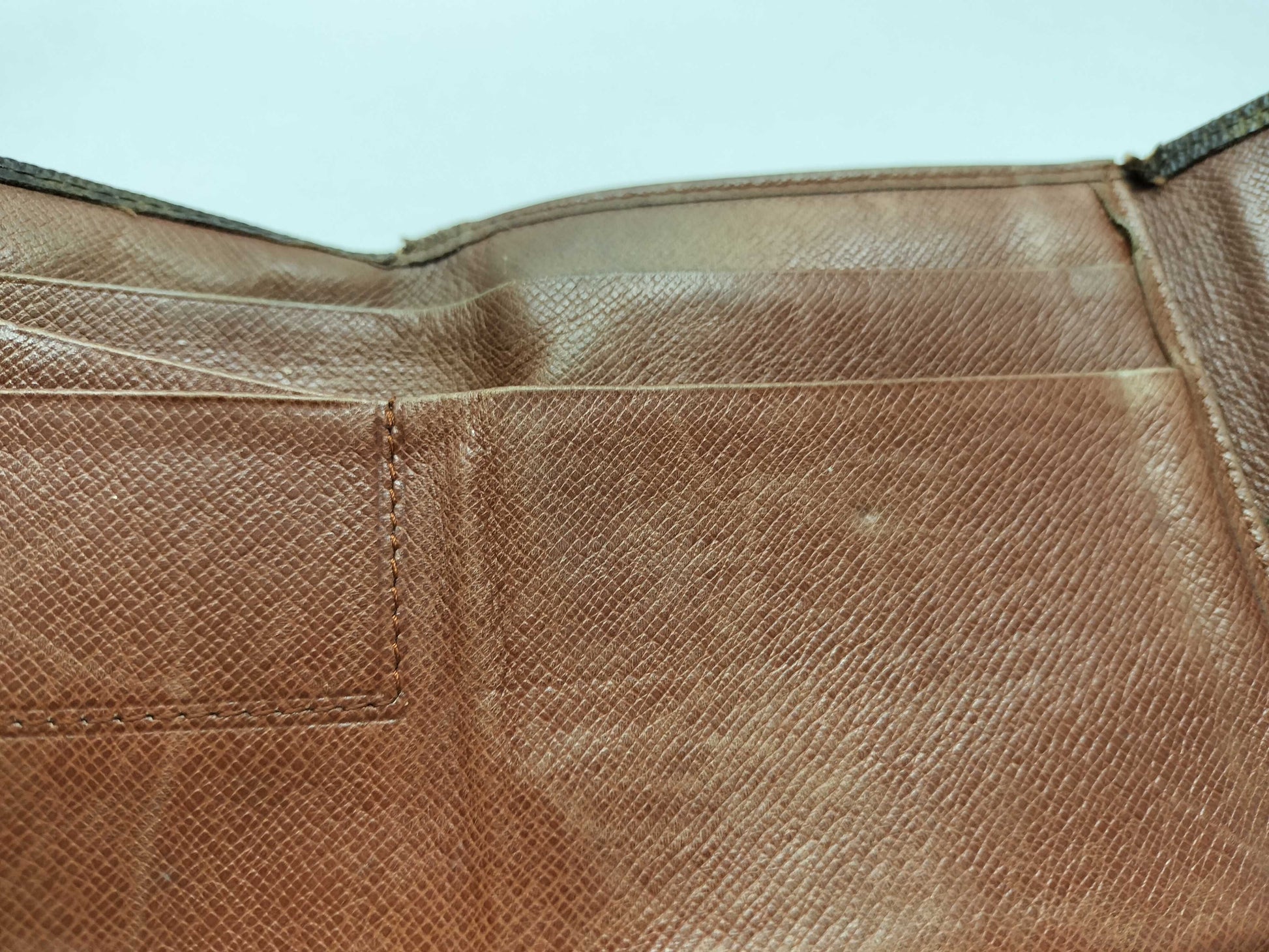 LOUIS VUITTON Monogram Louis Vuitton Monogram Wallet, Key Case, and 4 Other Items Set