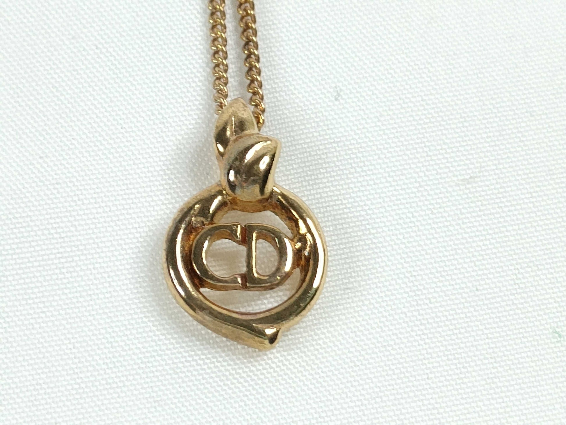 Dior Christian Dior logo necklace necklace