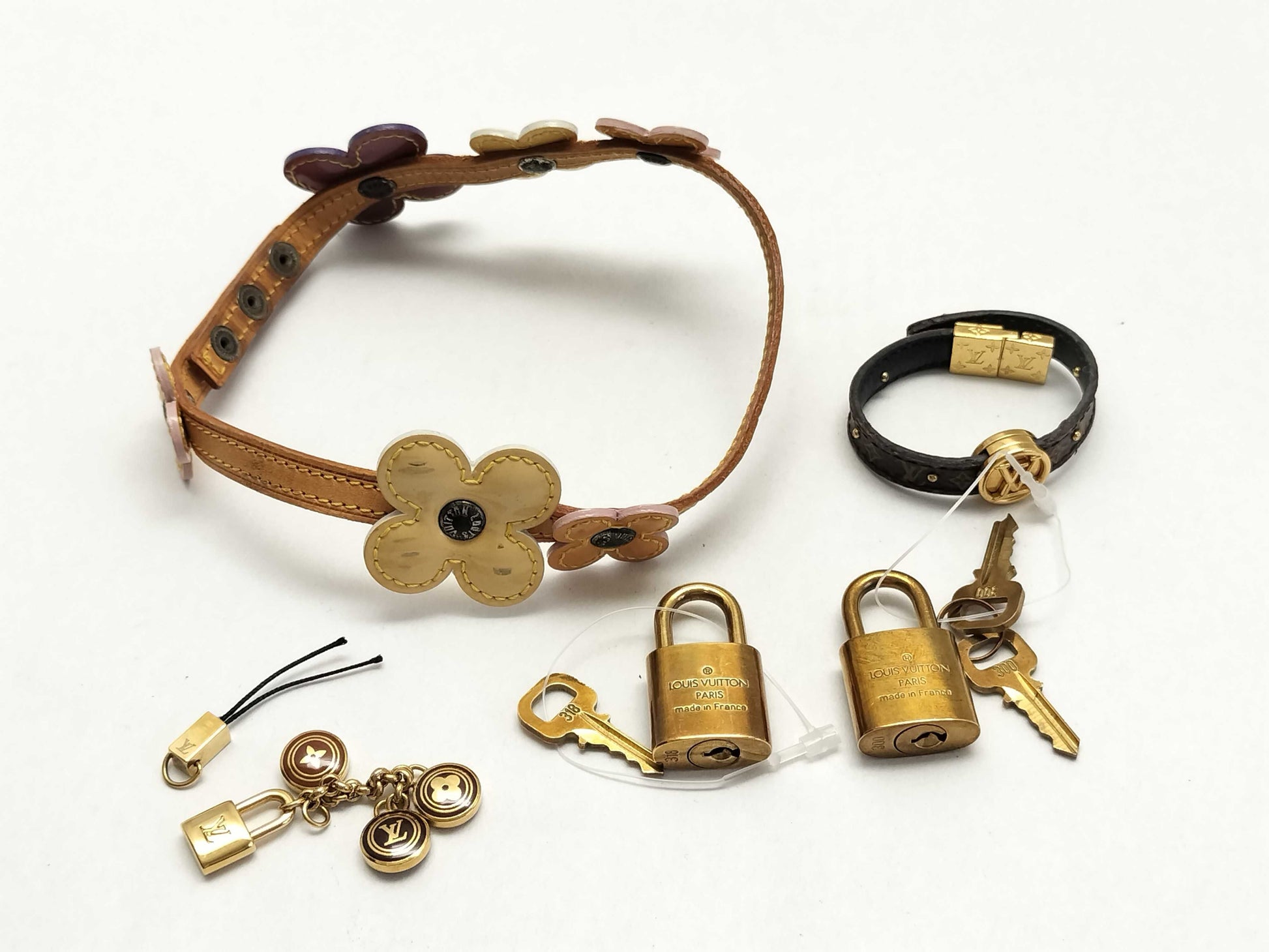LOUIS VUITTON Padlock Bracelet and 5 other accessories set