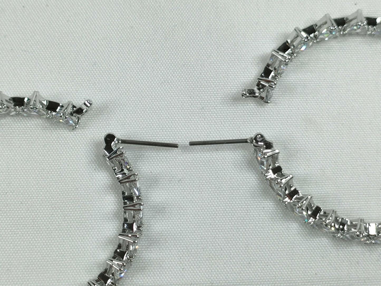 SWAROVSKI Rhinestone Circle Earrings, Metal, 8.8g