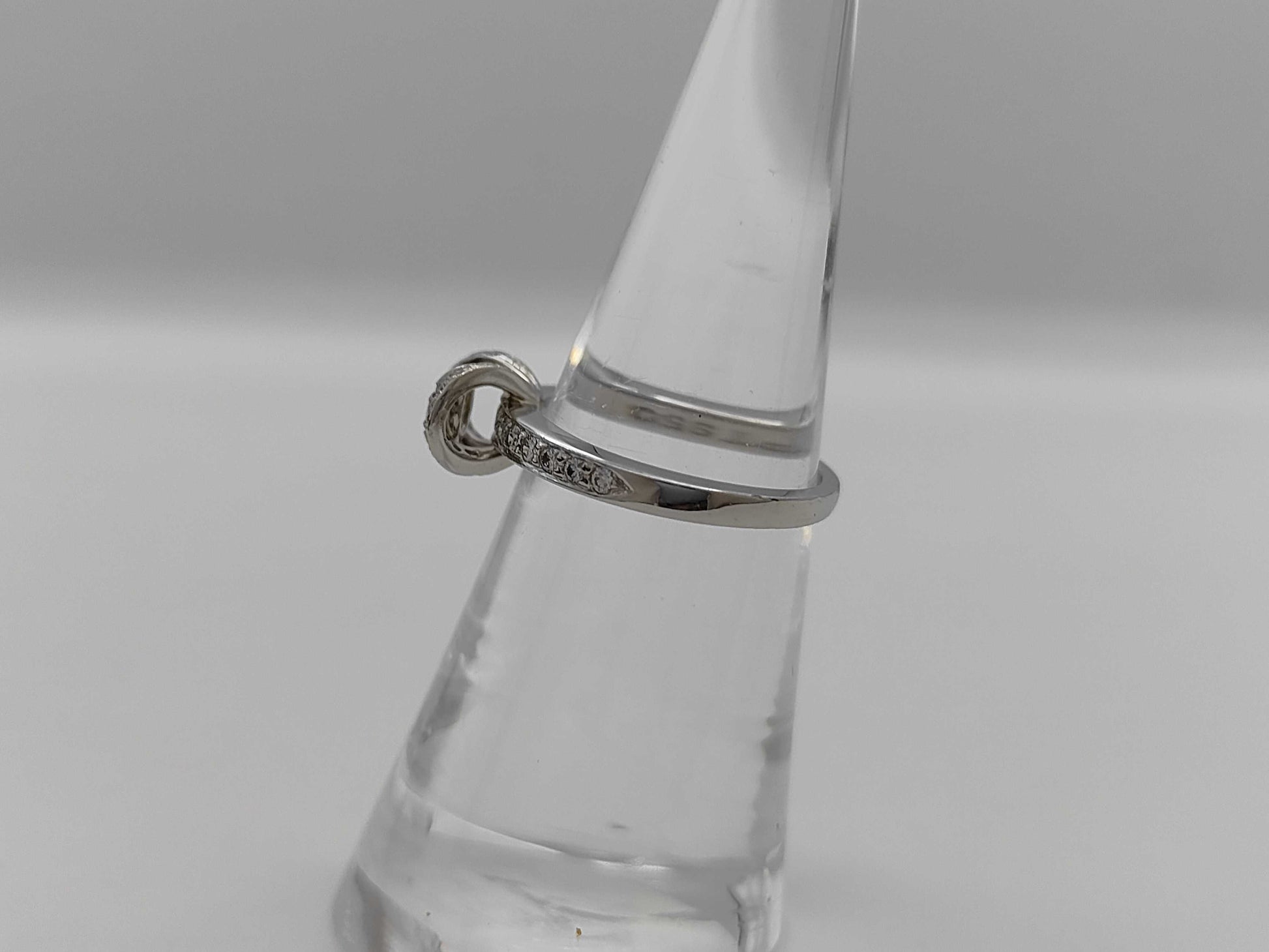 Tiffany & Co. Ribbon Diamond PT950 Ring, 4.7g 