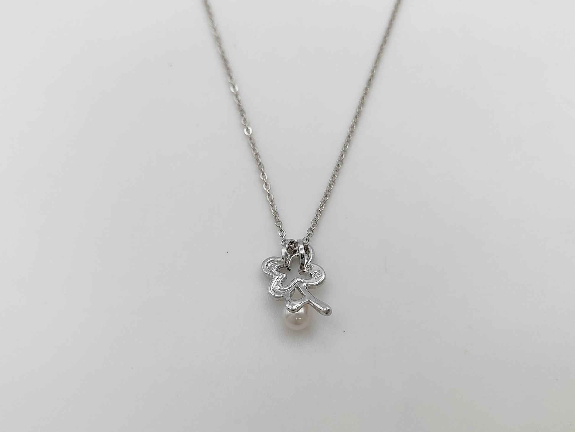 TASAKI Pearl Necklace, approx. 5.5mm diameter, 3.7g, Sterling Silver 