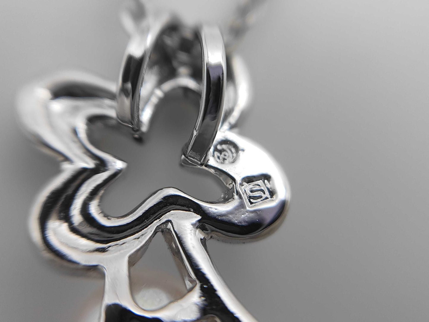 TASAKI Pearl Necklace, approx. 5.5mm diameter, 3.7g, Sterling Silver 