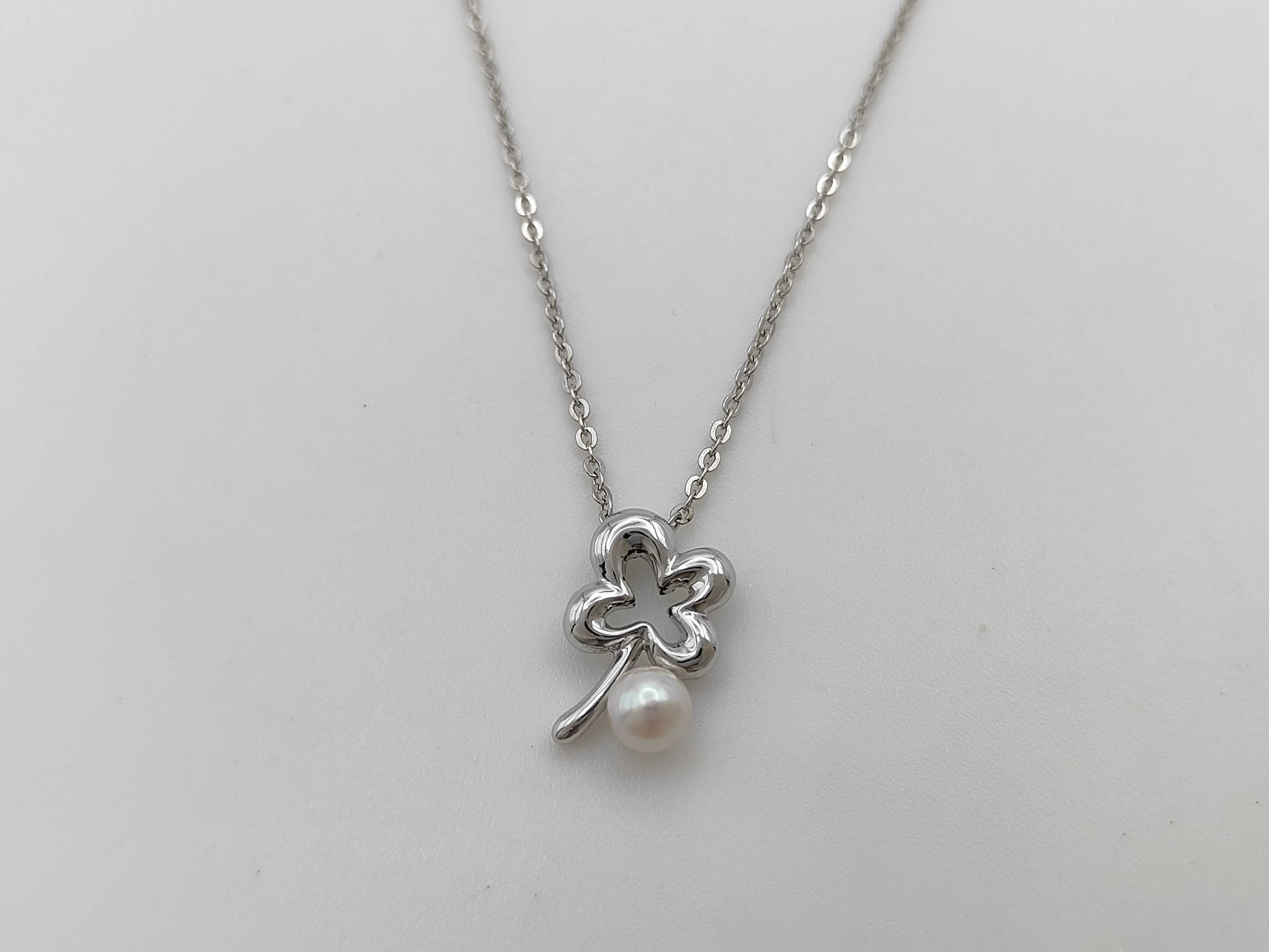 TASAKI Pearl Necklace, approx. 5.5mm diameter, 3.7g, Sterling Silver 