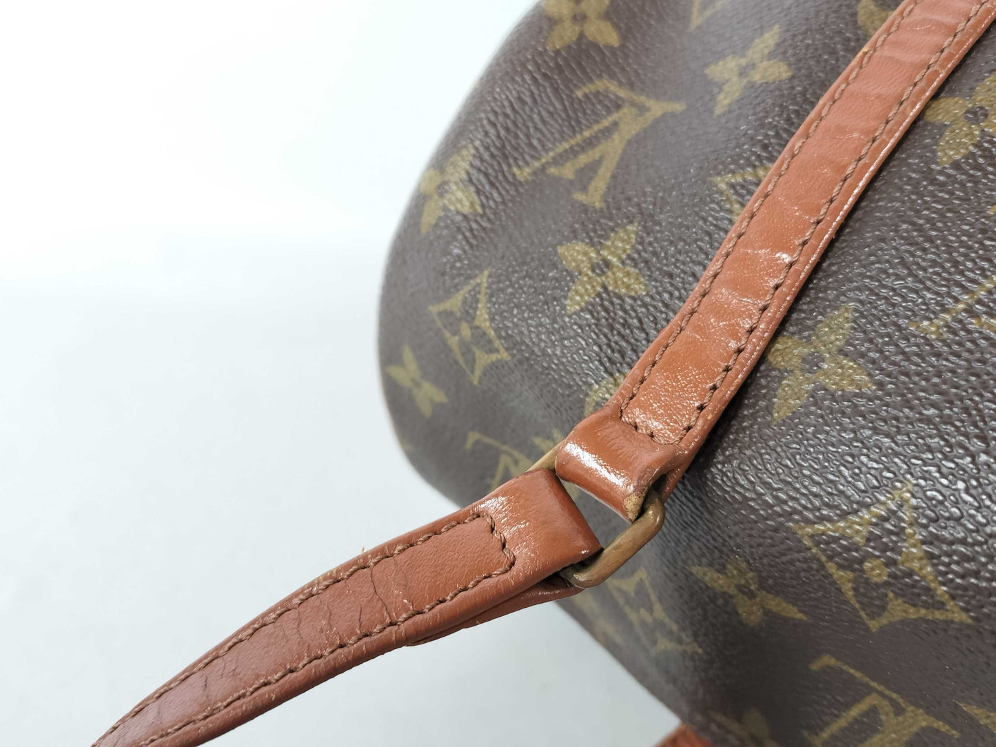 LOUIS VUITTON Monogram Papillon Handbag
