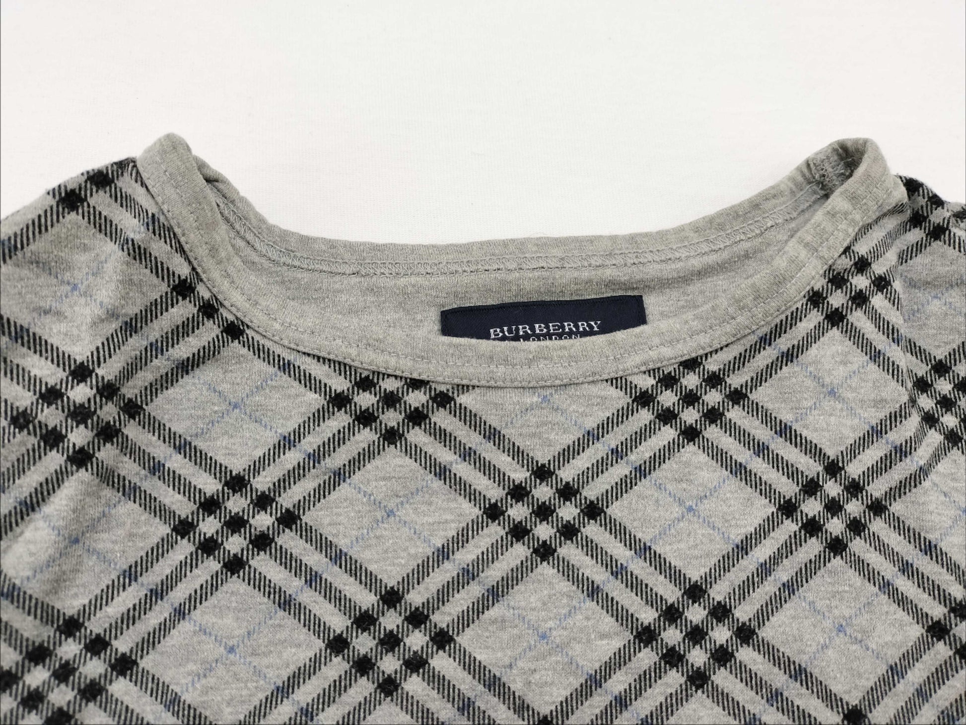 BURBERRY Nova Check Tops
