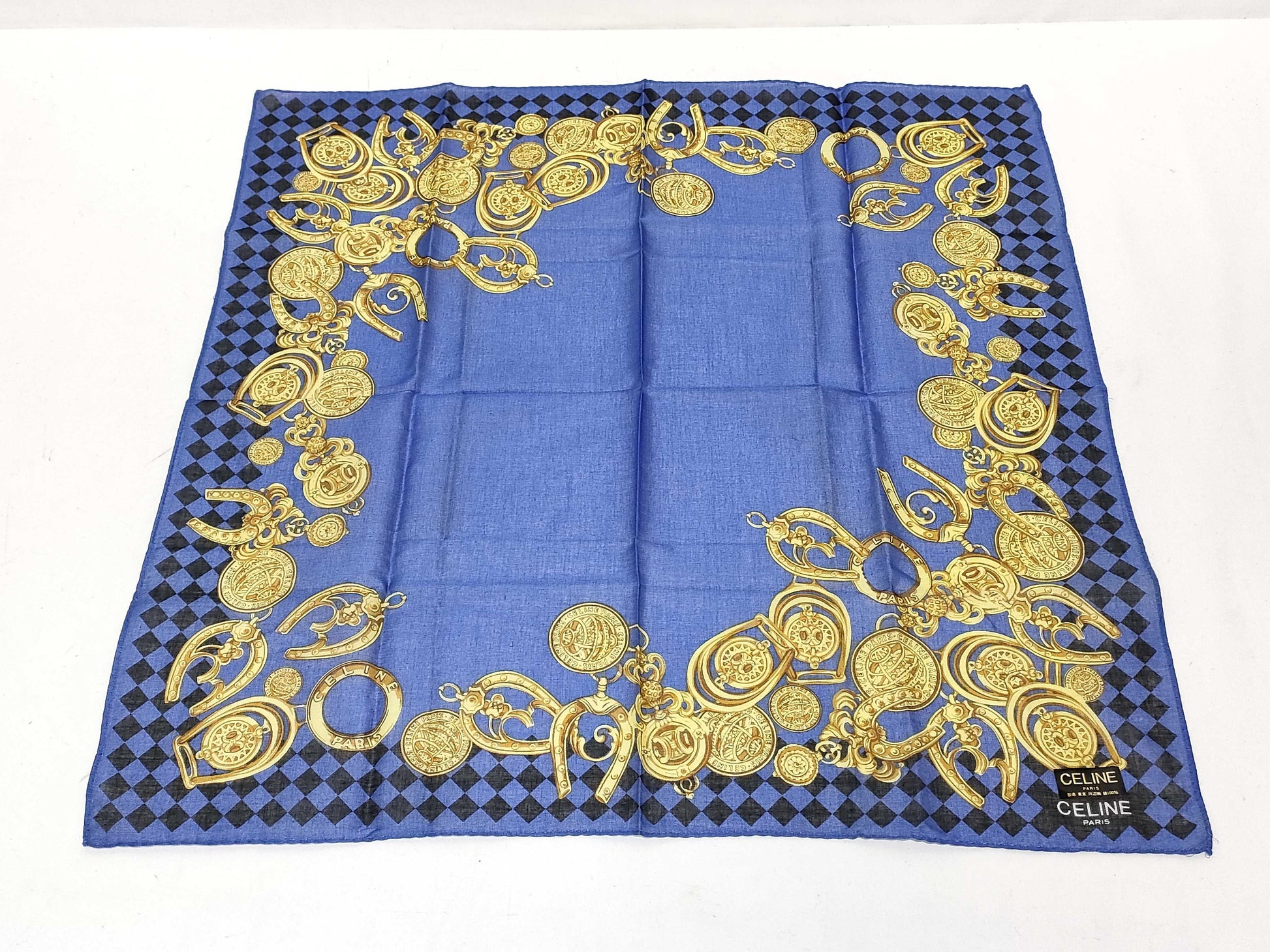 CELINE CELINE New, unused, with sticker Triomphe Gold pattern scarf Other accessories