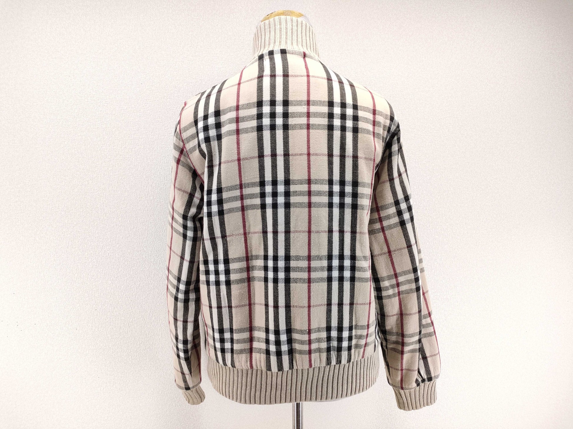 BURBERRY All-Check Nova Check Zip-Up Jacket with Quilted Interior and Knit Panel