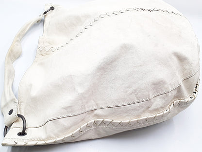 BOTTEGA VENETA Intrecciato Leather White One-Shoulder Shoulder Bag