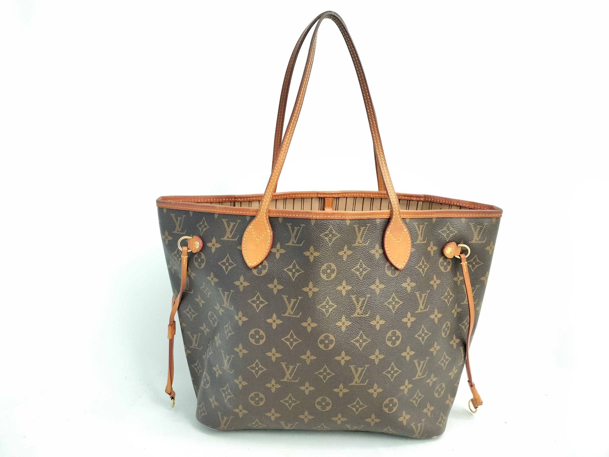 LOUIS VUITTON Monogram Neverfull MM Tote Bag