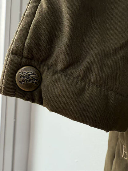 BURBERRY LONDON Authentic Burberry B Logo Print Military Green Padded Coat, Hooded, Mid-Length, Unisex, Sanyo Shokai