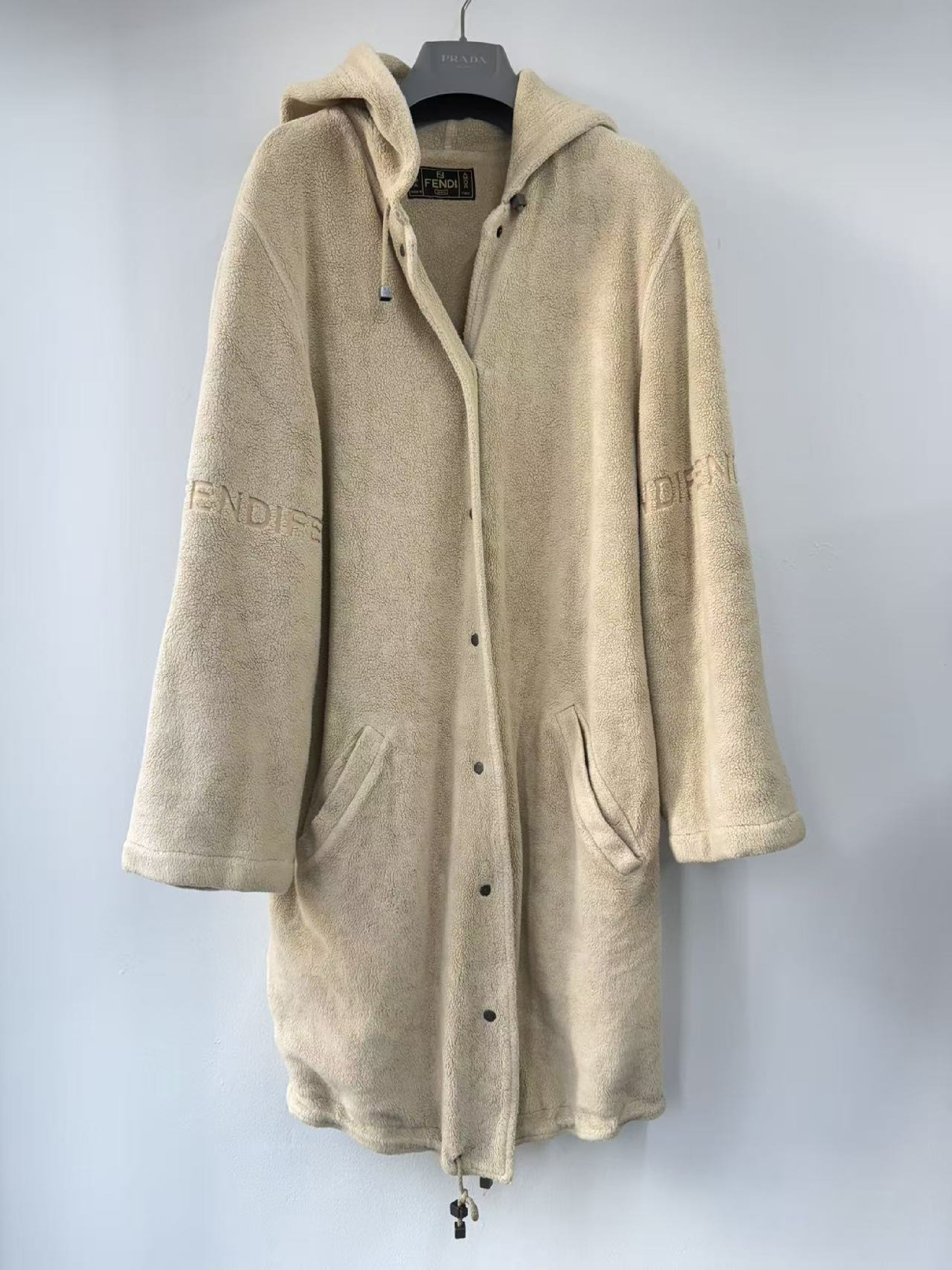FENDI FENDI Made in Italy Logo Embroidered Hooded Boa Coat Beige Mid-Length Outerwear Coat