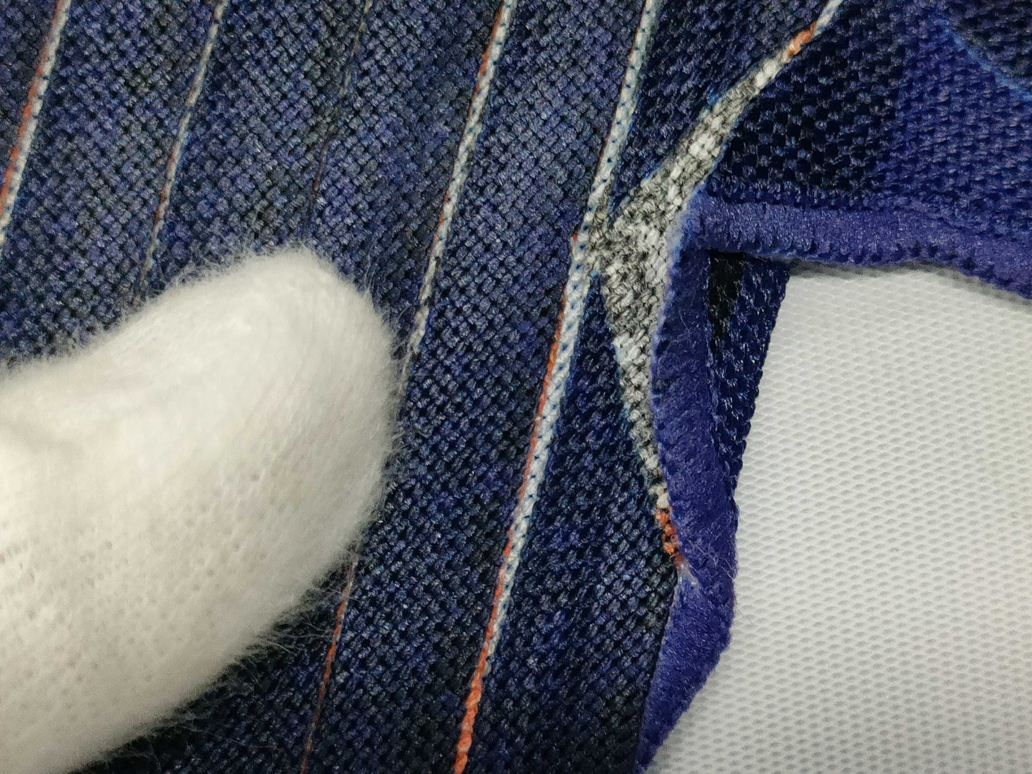 ISSEY MIYAKE Blue V-shaped Design Top