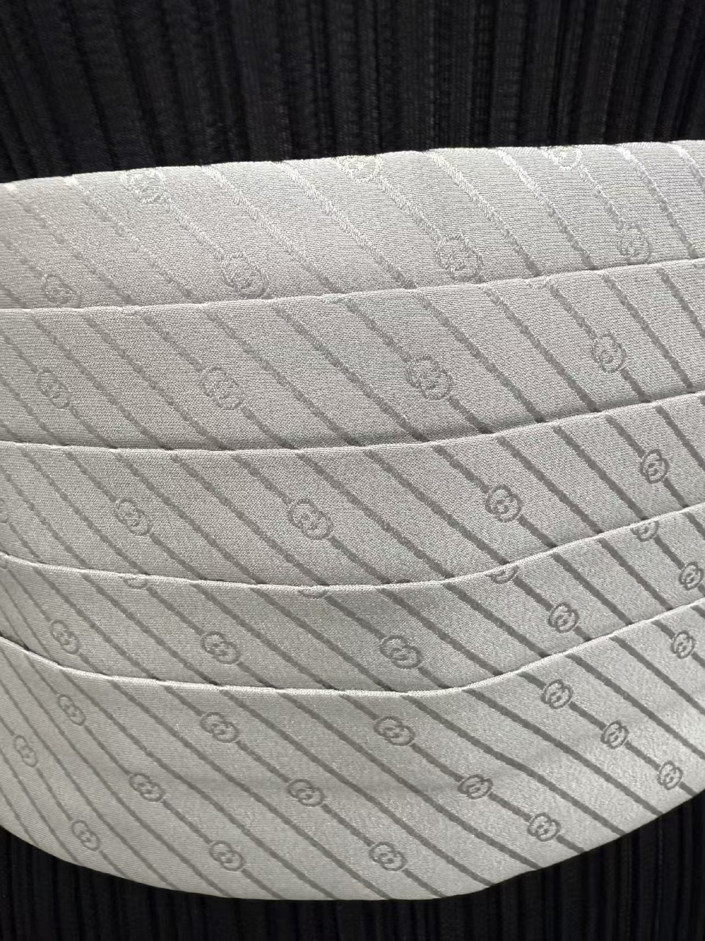 GUCCI Sash Belt with Web and GG Pattern, 100% Silk, Gray, Tag Included, Excellent Condition, Size M, Other Apparel