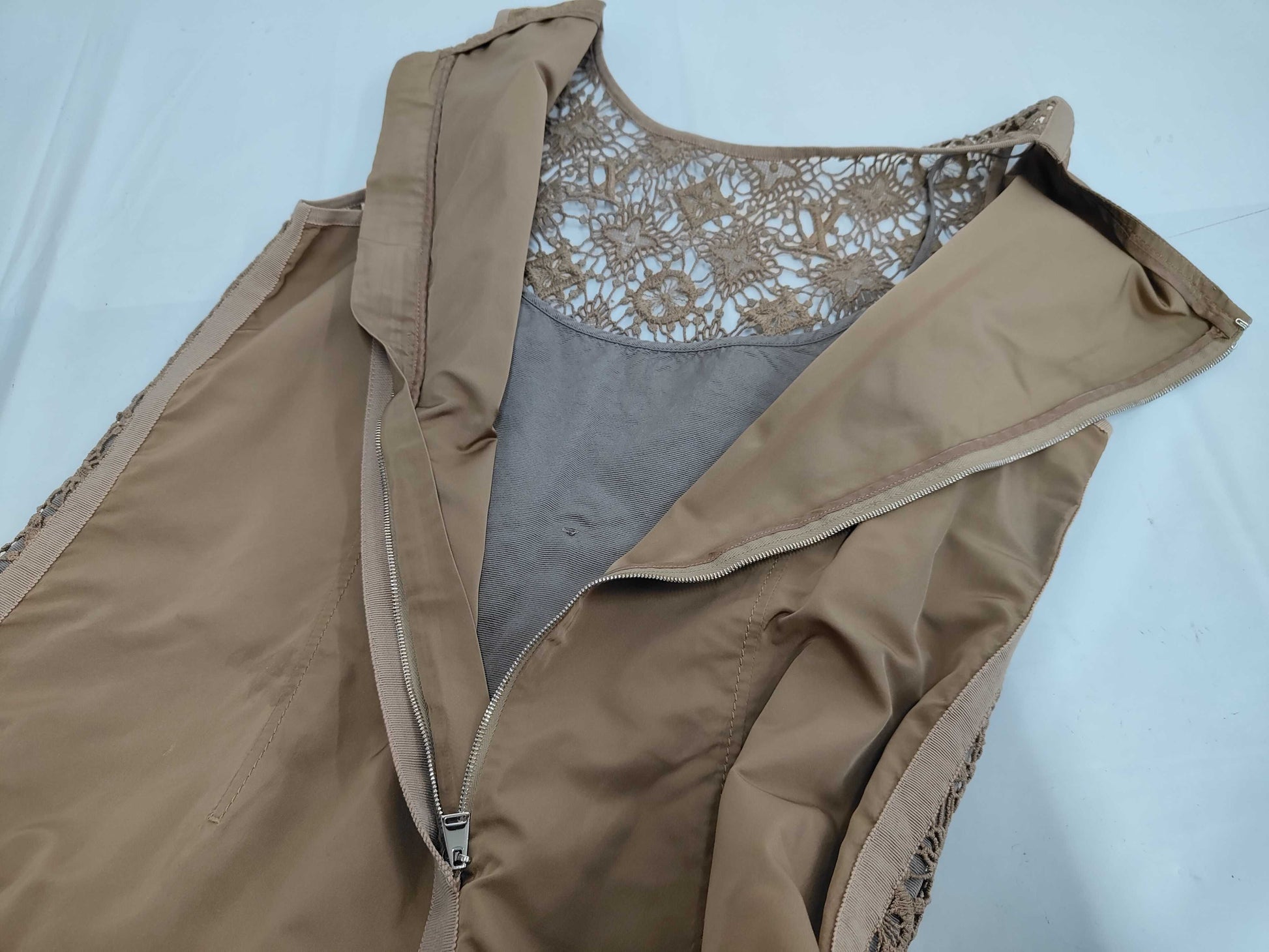 LOUIS VUITTON Louis Vuitton Lace Dress Dress