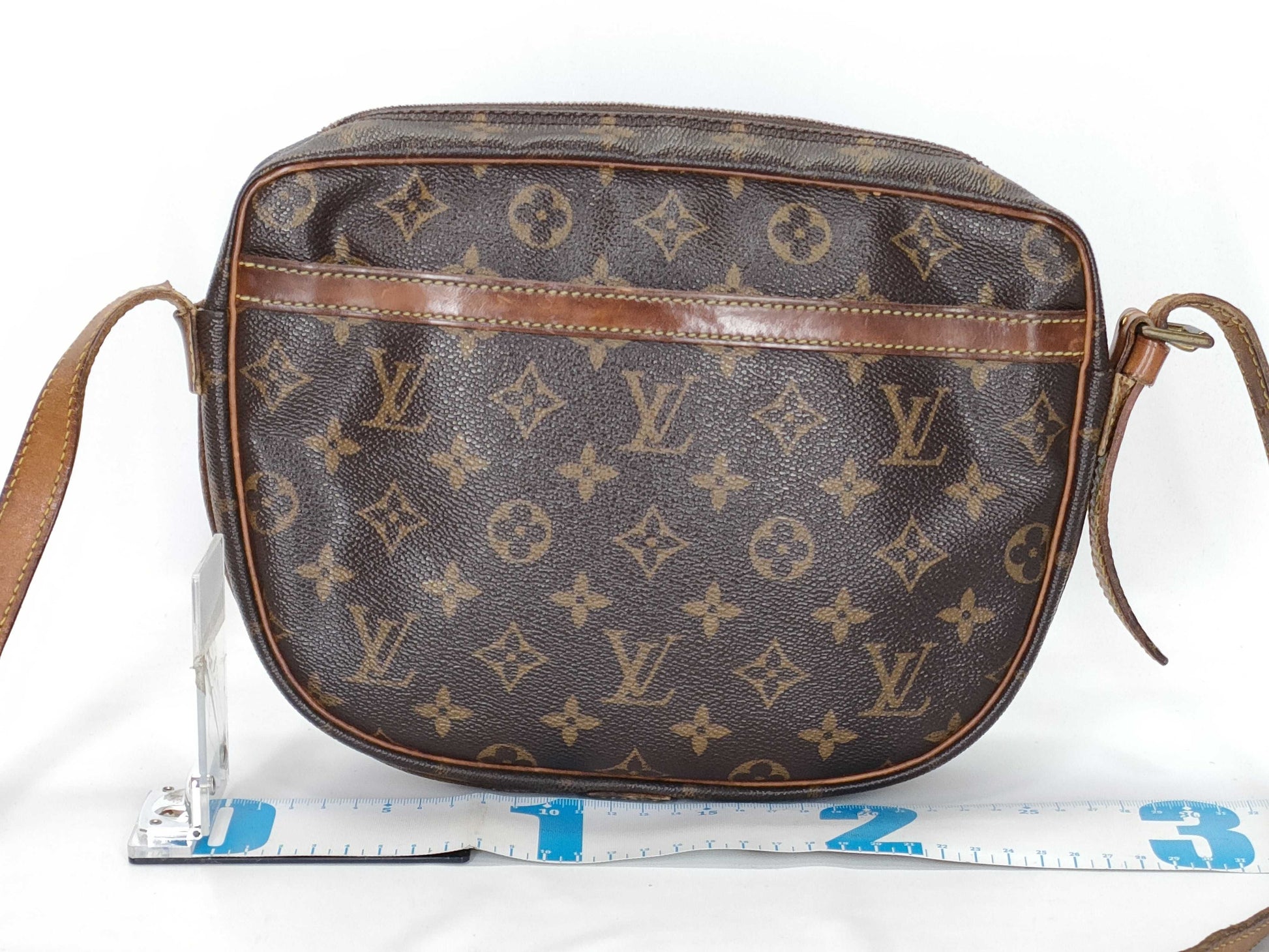 LOUIS VUITTON Monogram LV Jone Fille Shoulder Bag