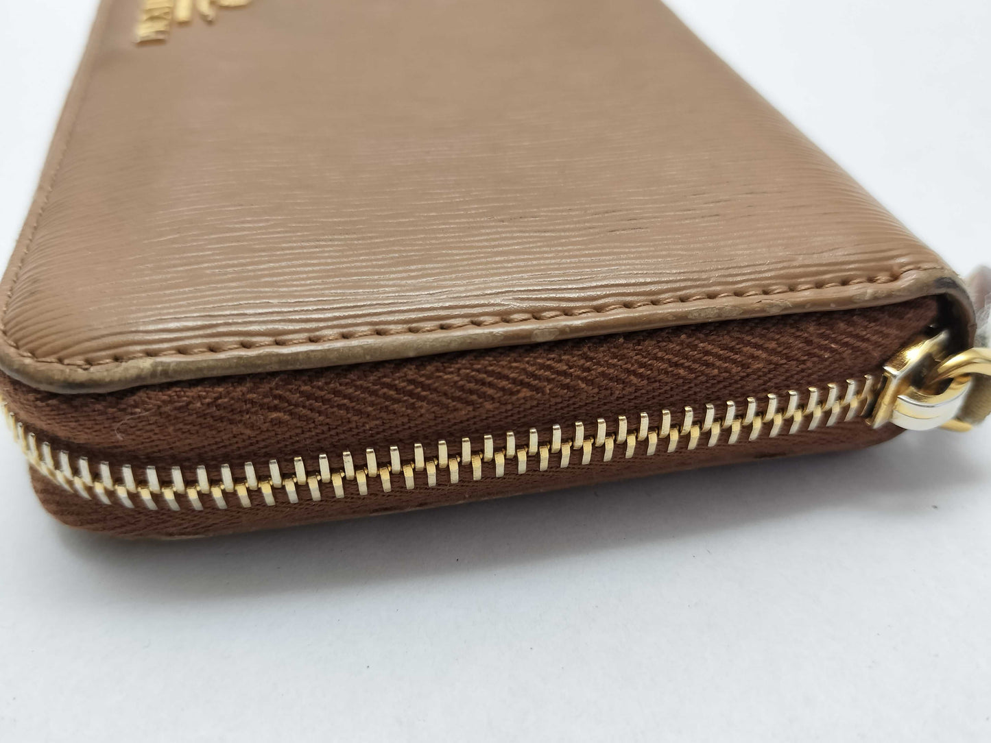 PRADA Saffiano Wallet