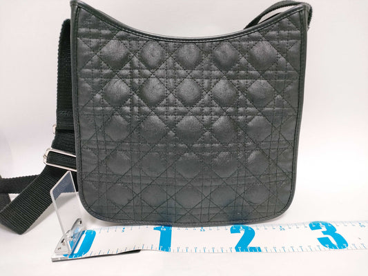 Dior Lady Dior Cannage Shoulder Bag in Black