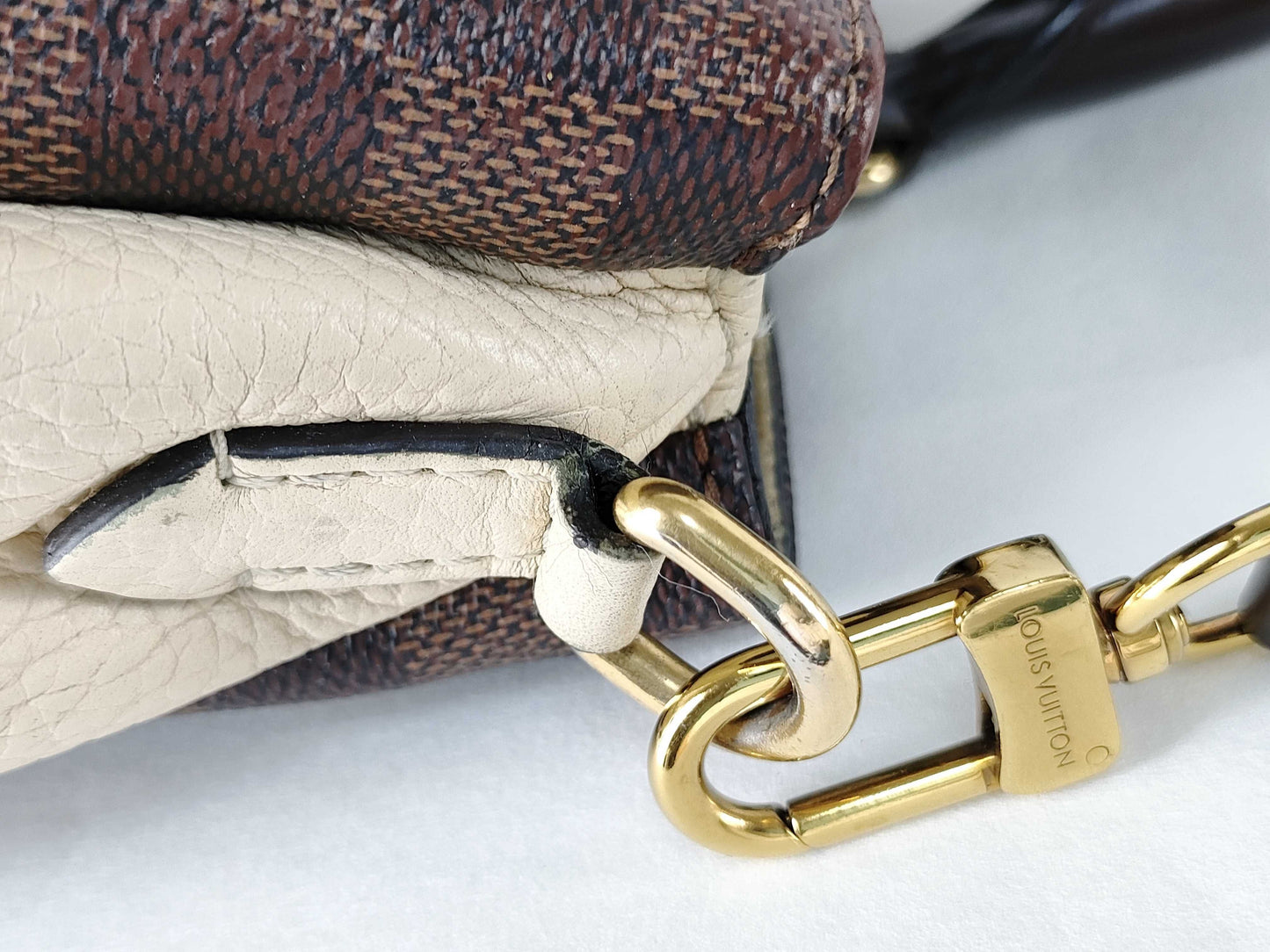 LOUIS VUITTON Damier Brittany N44020 2-way handbag