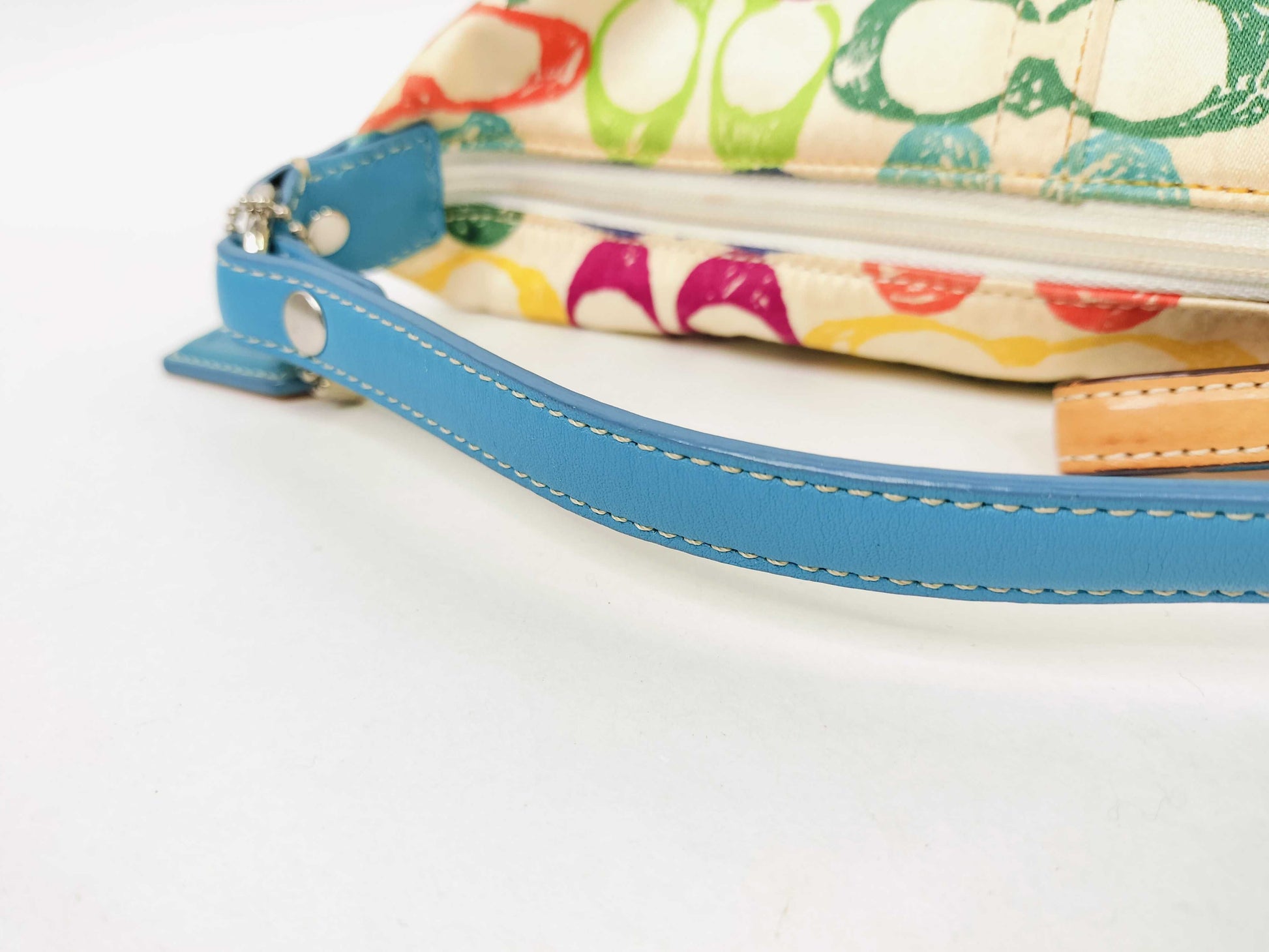 COACH Signature Accessory Pouch Rainbow Pouch