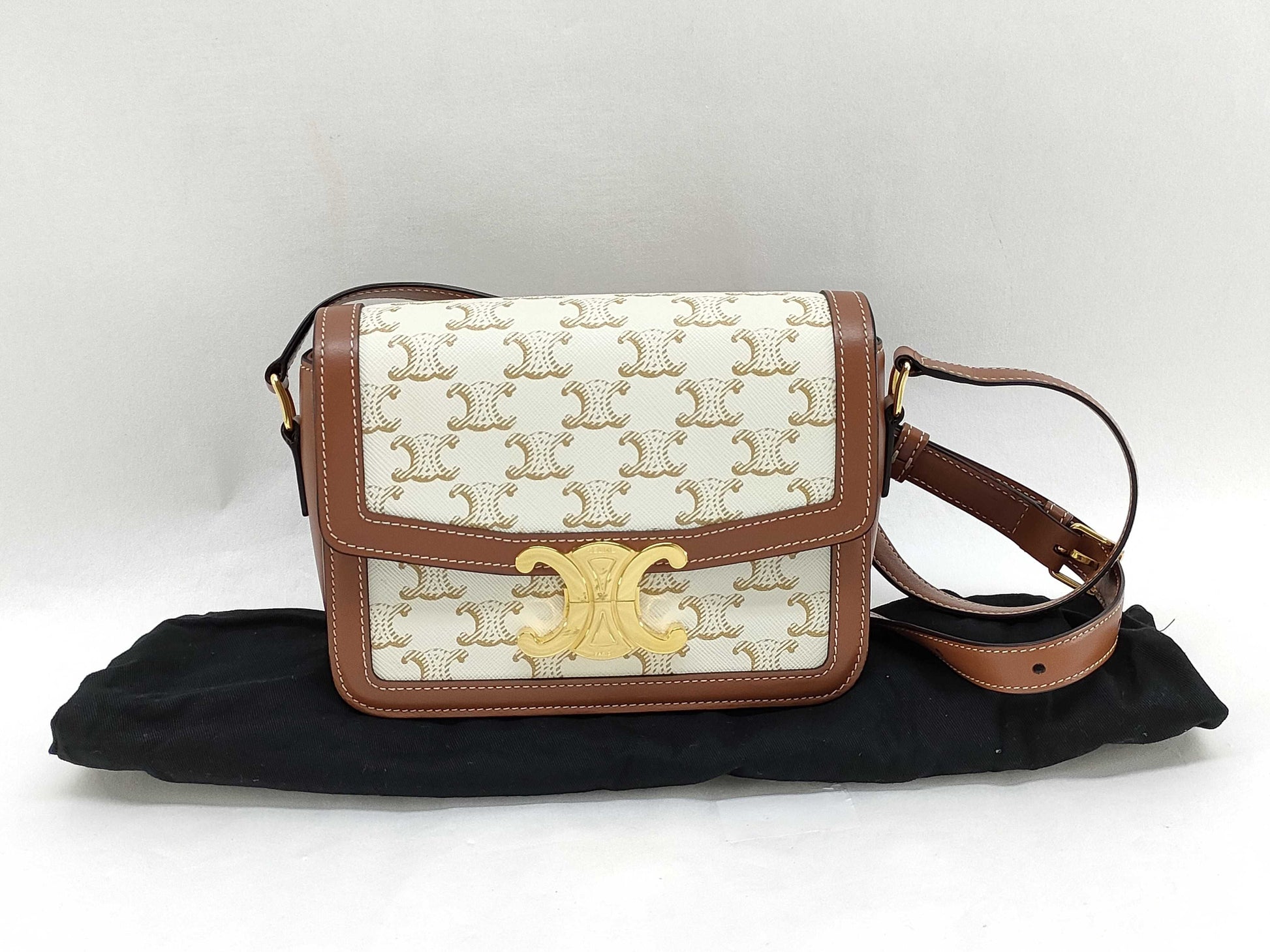 CELINE Teen Triomphe Shoulder Bag with Logo and Metal Hardware