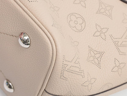 LOUIS VUITTON Mahina Blossom PM M21848 RFID Serial Shoulder Bag