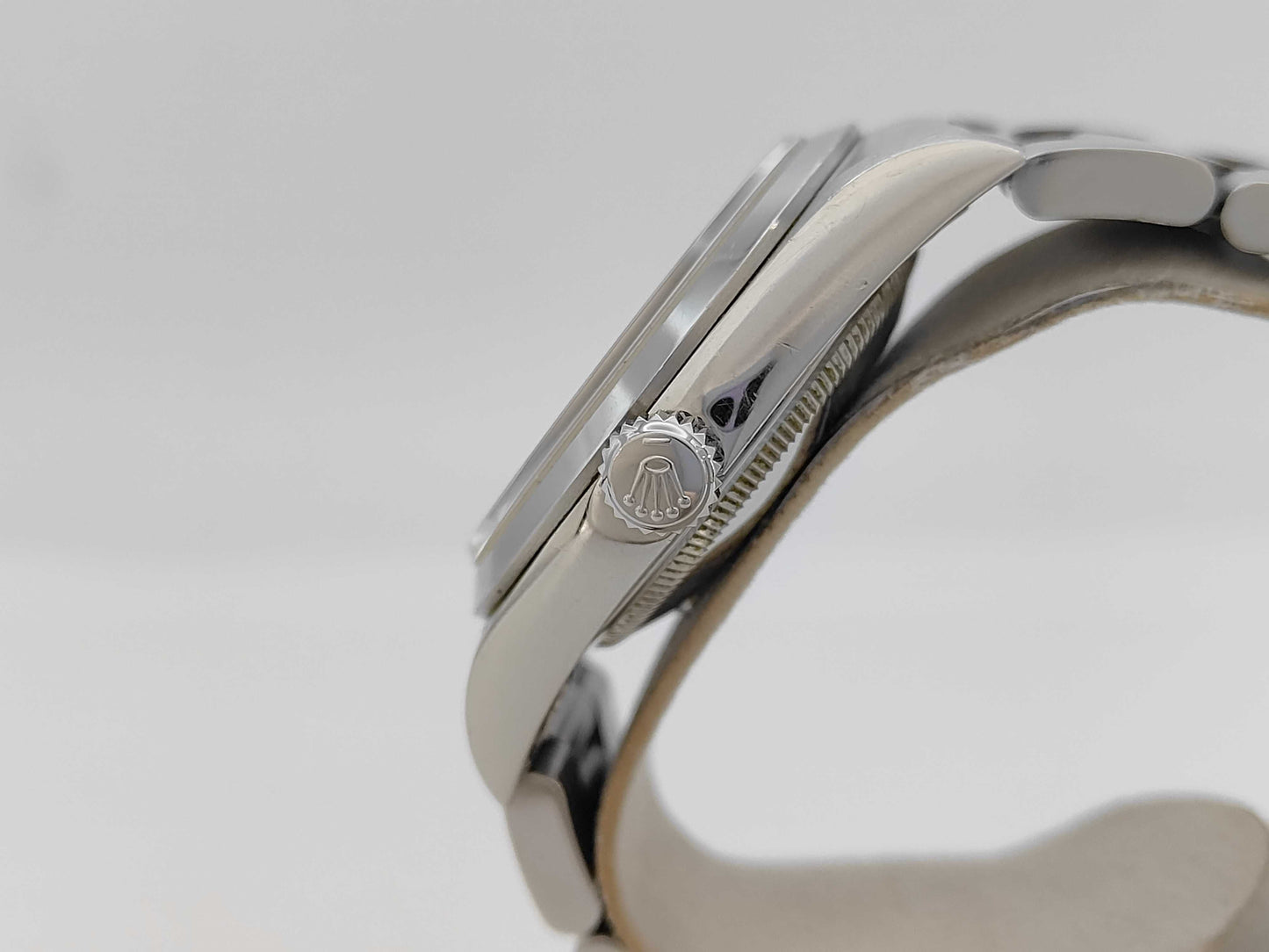 ROLEX 14270 P342449 Black Dial Oyster Bracelet Boys' Watch