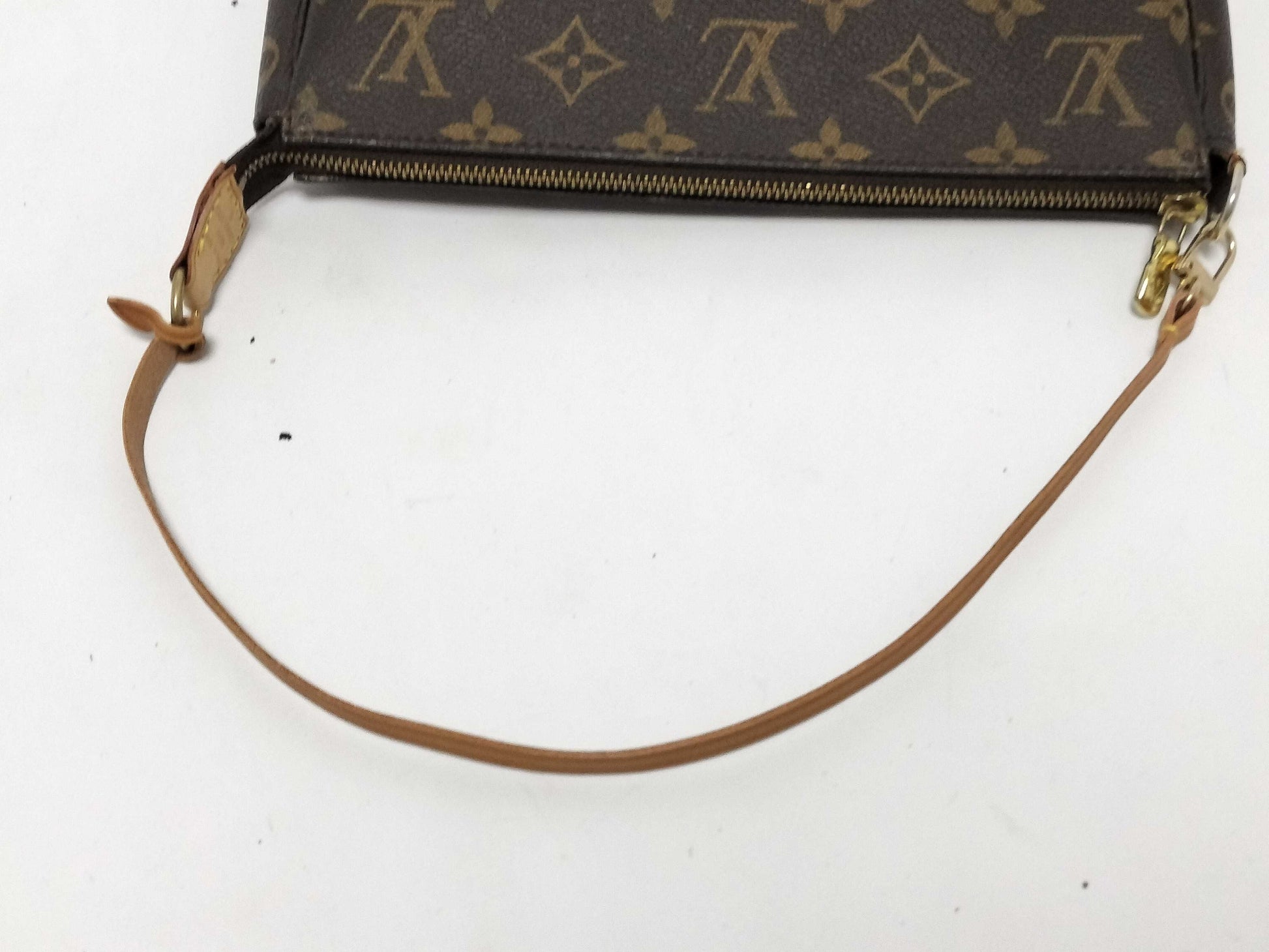 LOUIS VUITTON Monogram Accessoires Monogram AR1929 Pouch