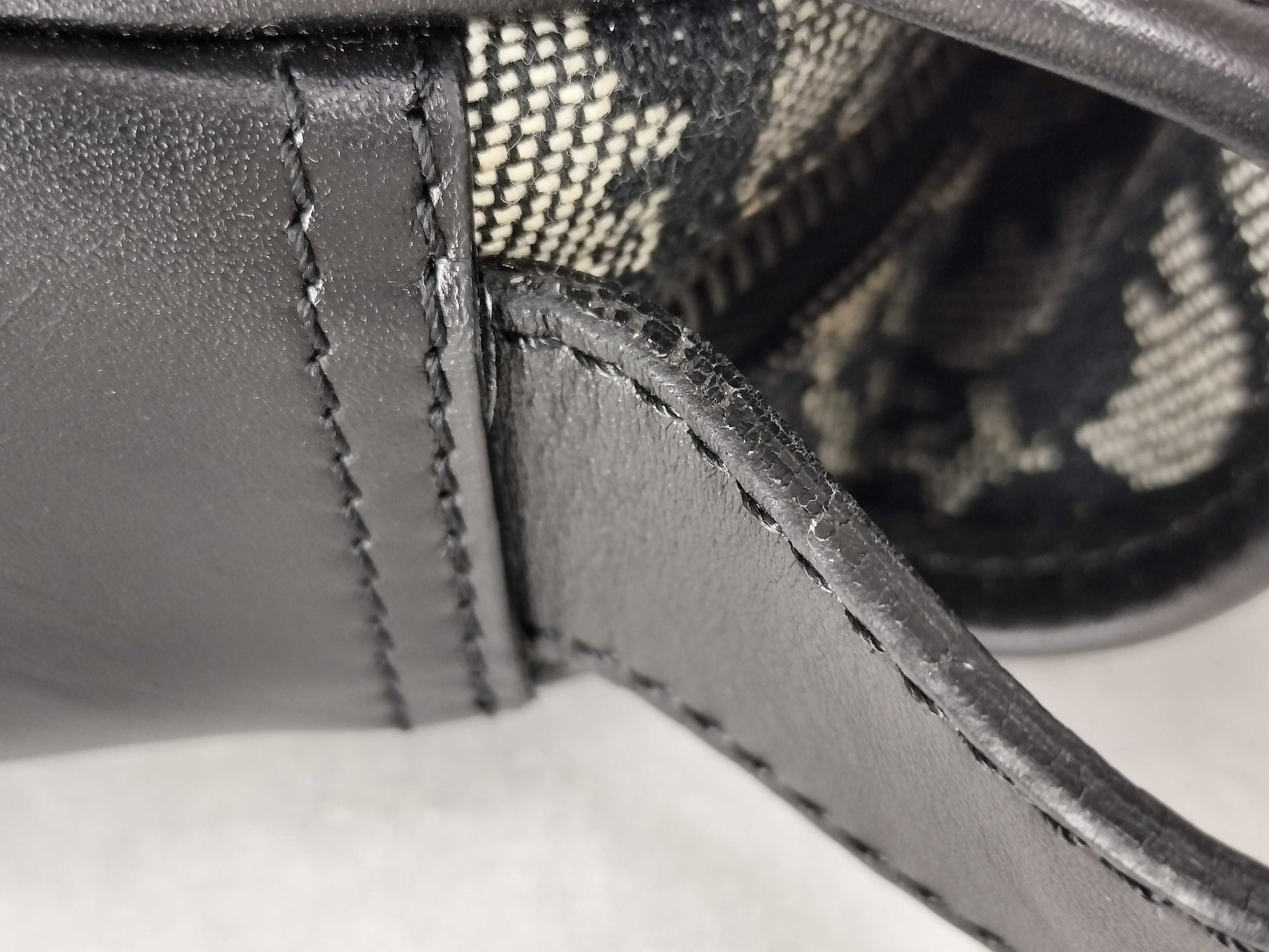 Dior Trotter Canvas Trotter Shoulder Bag Z7868