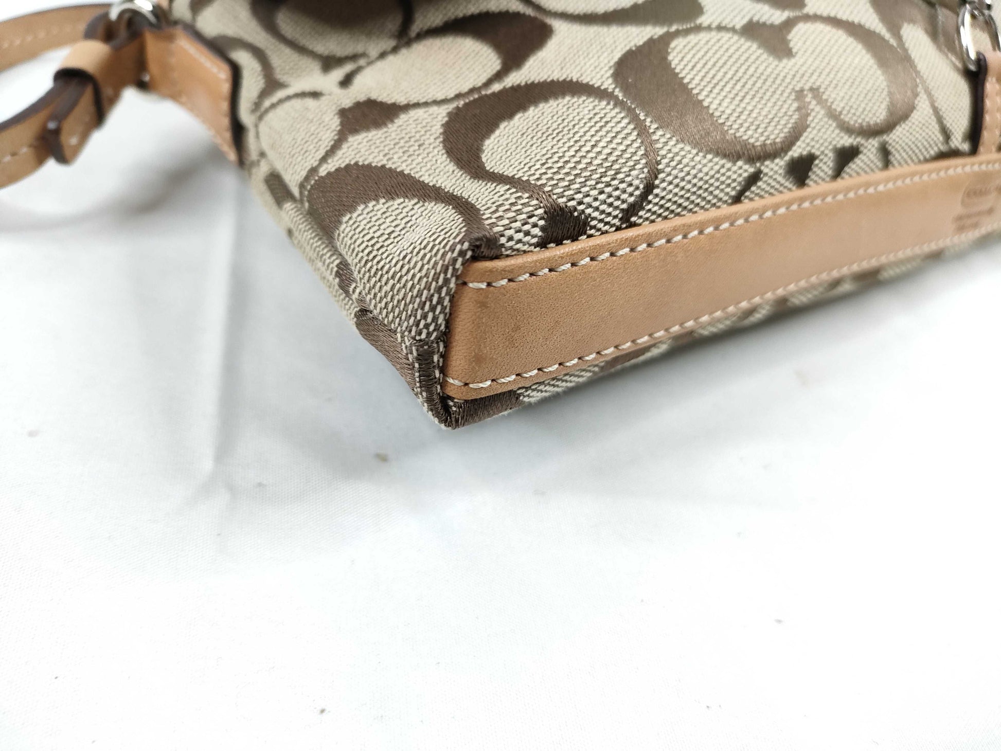 COACH shoulder pouch shoulder bag