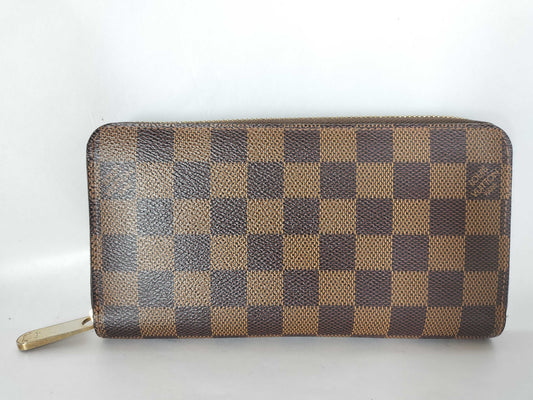 LOUIS VUITTON Damier Zippy Wallet N41661 MI1113 Wallet
