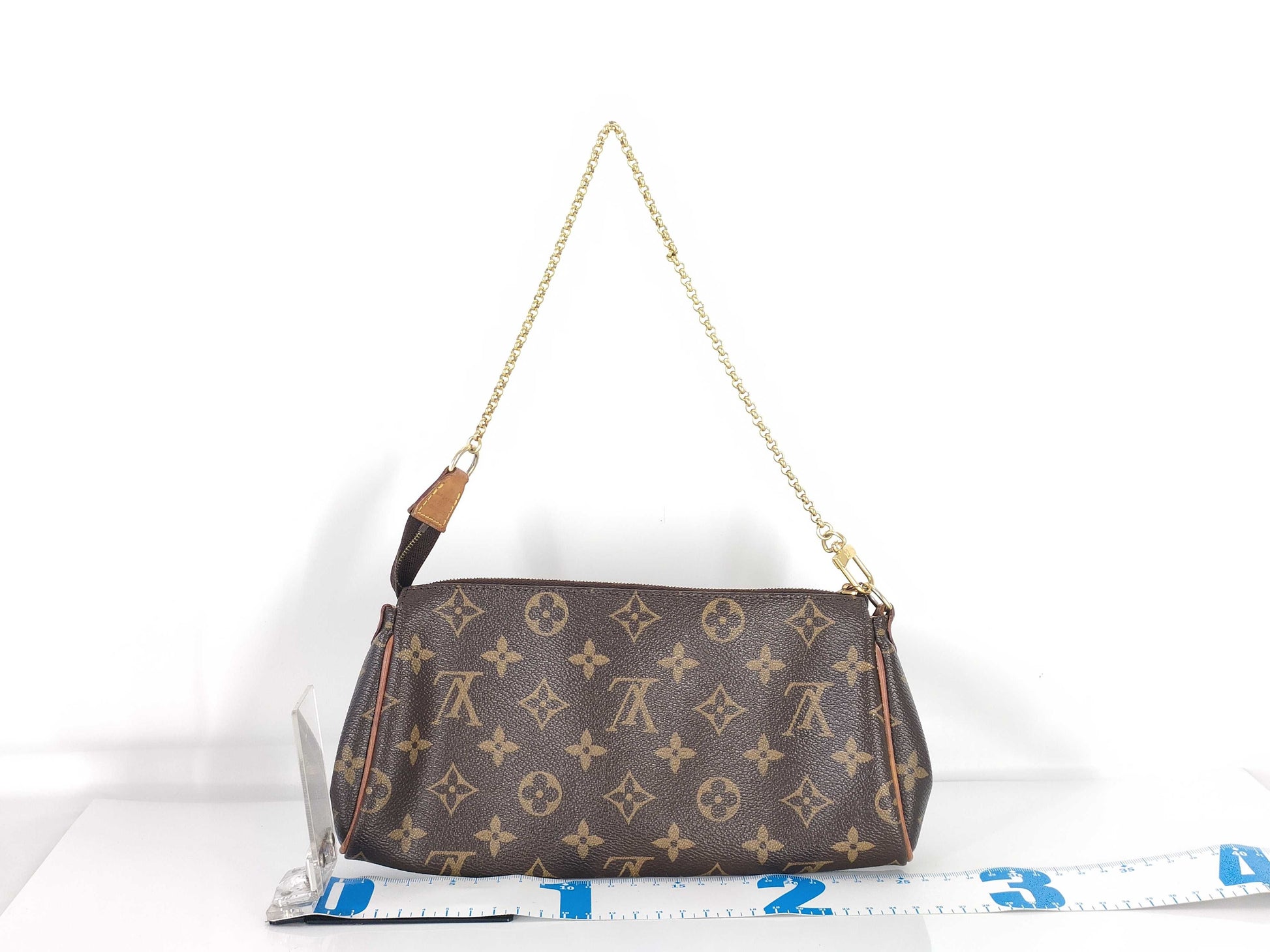 LOUIS VUITTON Monogram Eva Accessory Pouch Shoulder Bag M95567