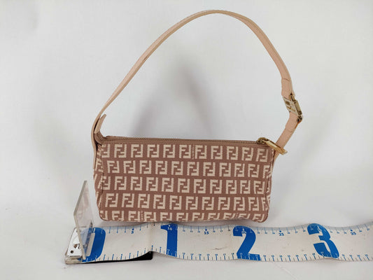 FENDI Mamma Fendi Zucchino Pink One-Shoulder Accessory Pouch Handbag