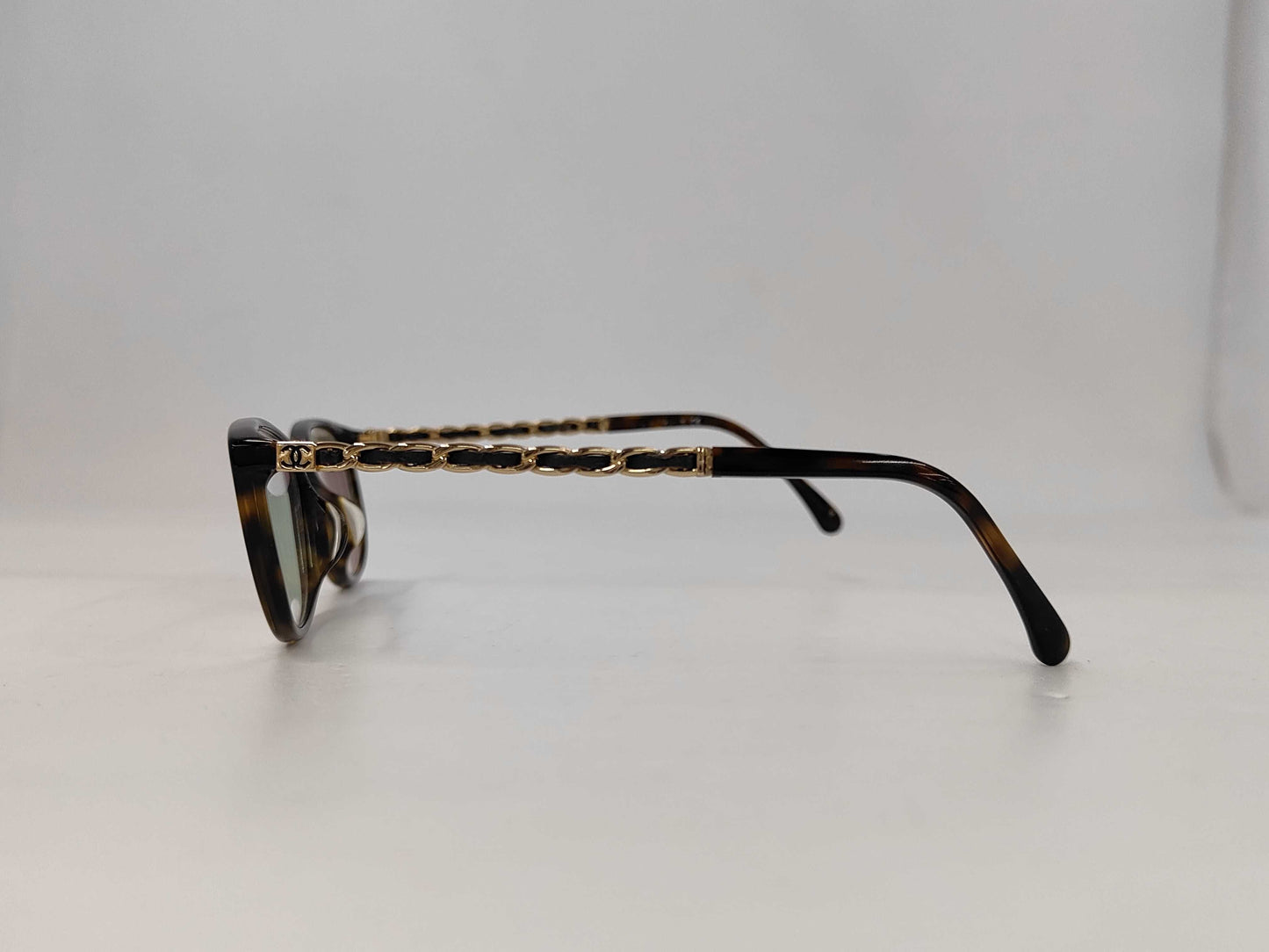  CHANEL Chanel 3221 Sunglasses/Glasses