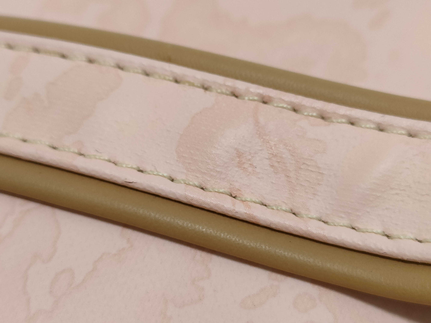 PRIMA CLASSE Nylon Shoulder Bag, Pink