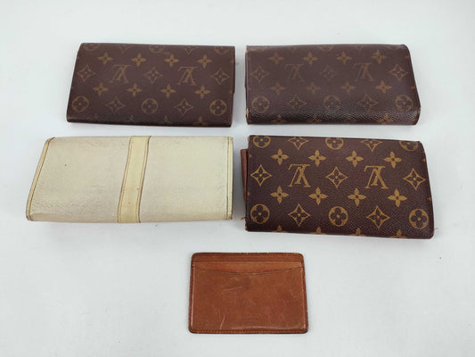 LOUIS VUITTON Monogram Louis Vuitton Wallets and Other Items - Set of 5 Louis Vuitton Wallets
