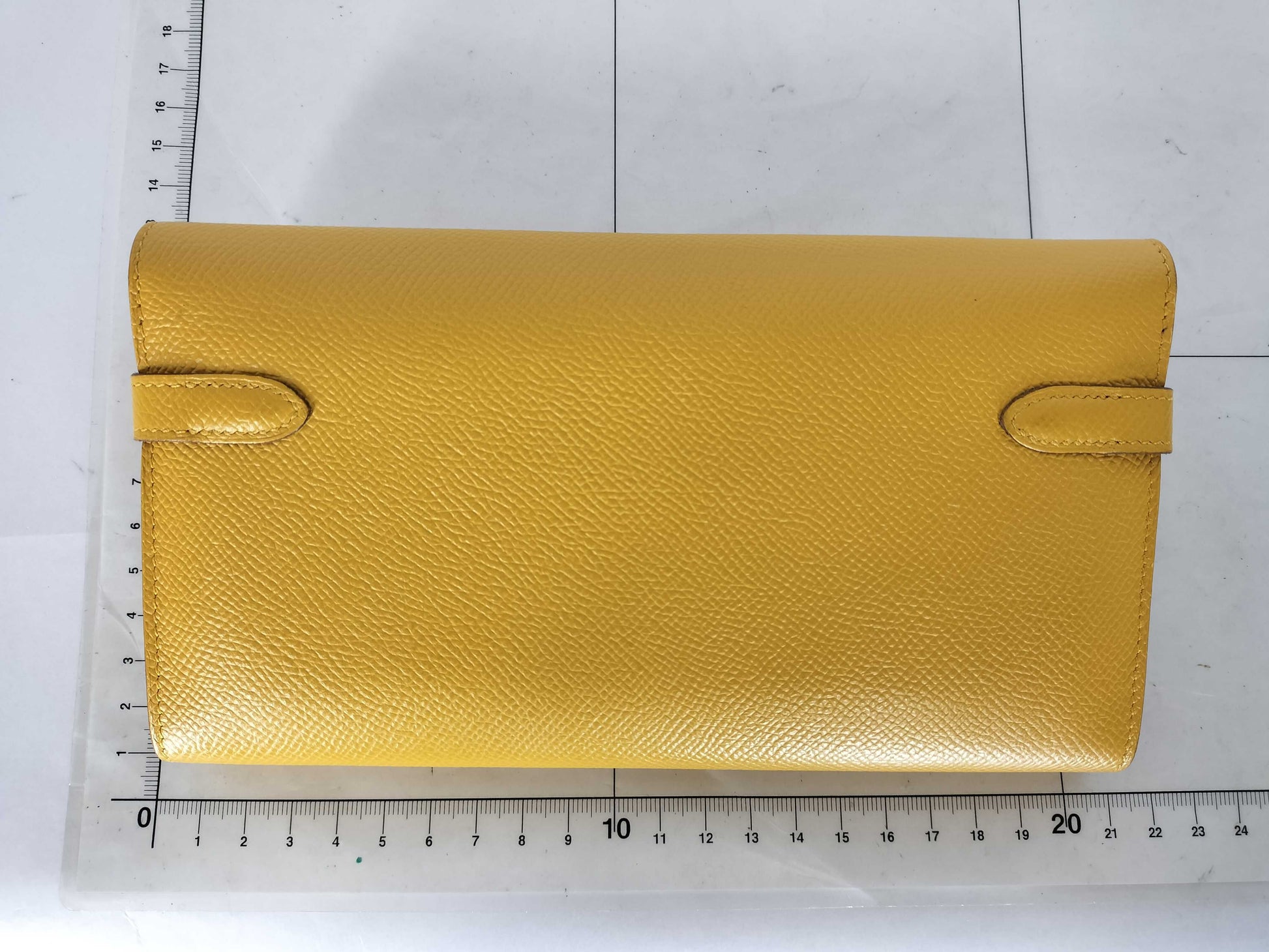 HERMES Kelly Wallet, Epson, C Stamp, Jaune Ambre, Gold Hardware
