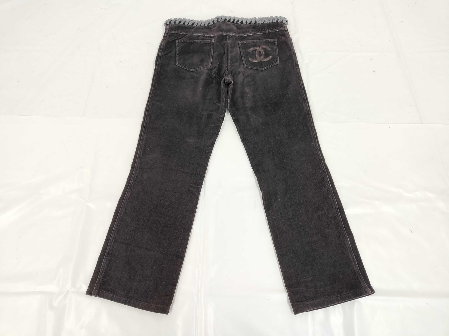 CHANEL 02A Cotton Velvet Pants with Coco Mark P20040 Black Size 42