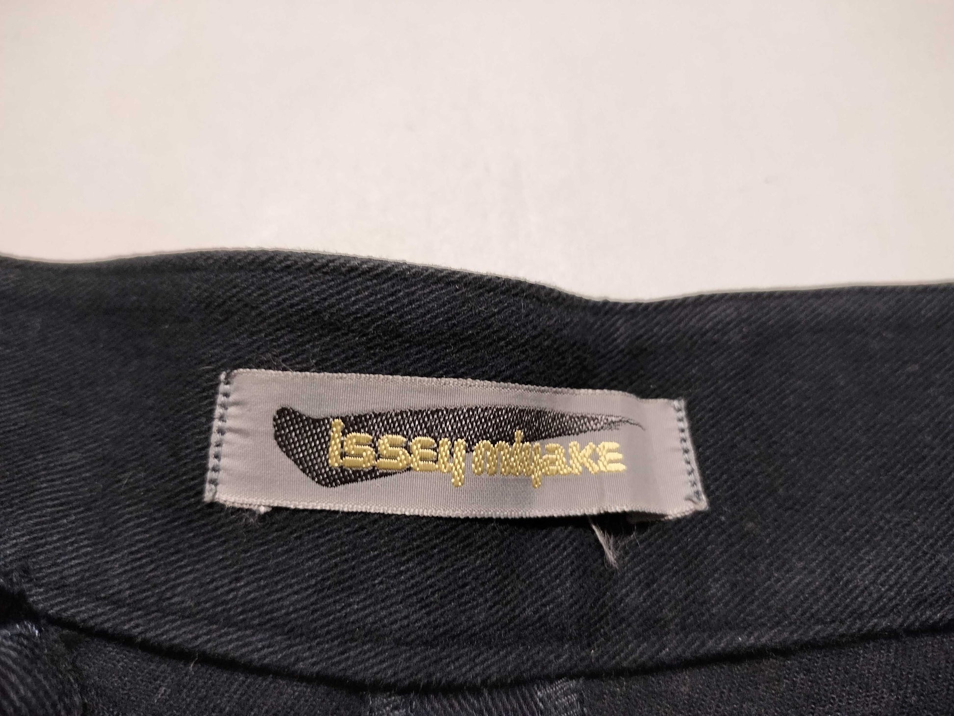 ISSEY MIYAKE 80s 1984 Brush Tag Stirrup Belt Pants JG43314 Navy Pants