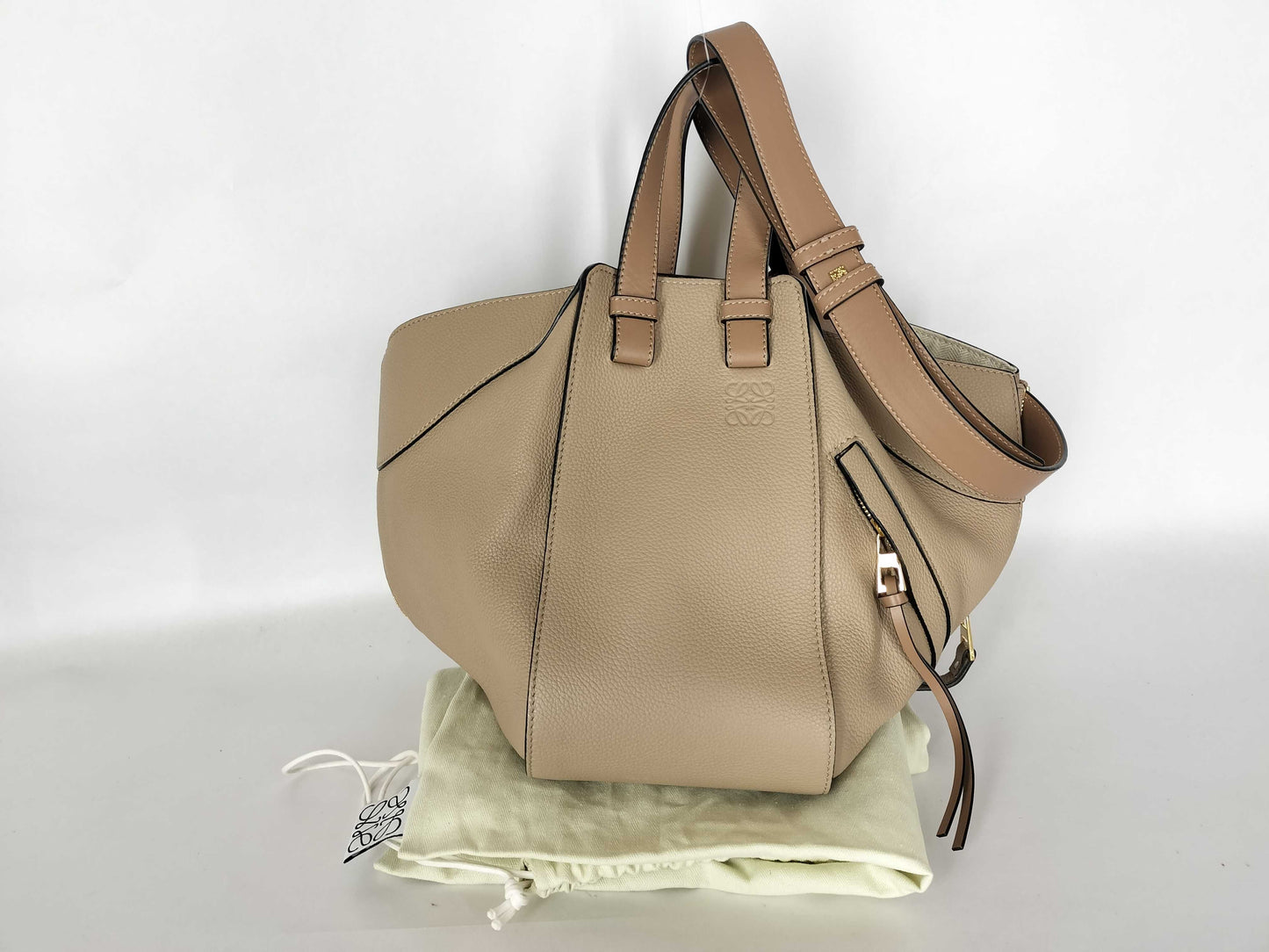 LOEWE Hammock Small Soft Grain Calfskin 2-Way Handbag A538S35X51 Sand