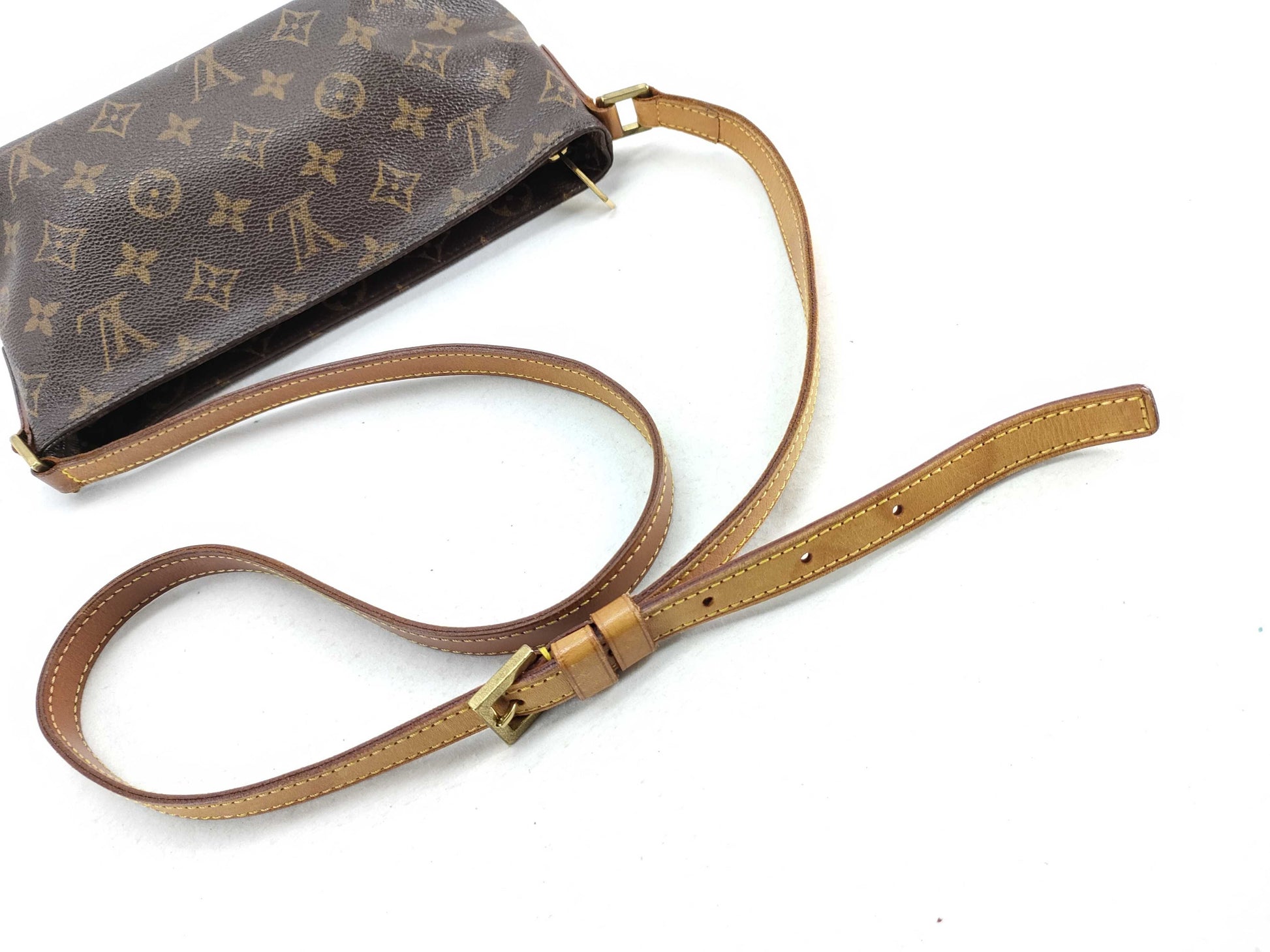 LOUIS VUITTON Monogram LOUIS VUITTON M51240 Trotter Monogram Shoulder Bag