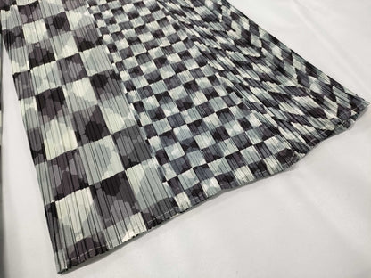 ISSEY MIYAKE ISSEY MIYAKE Pleats Please Patterned Pants Size 2