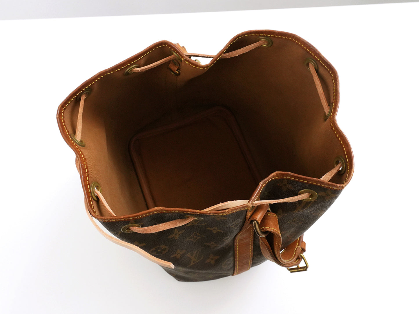 LOUIS VUITTON Monogram LOUIS VUITTON LV Monogram Petit Noe M42226 Shoulder Bag