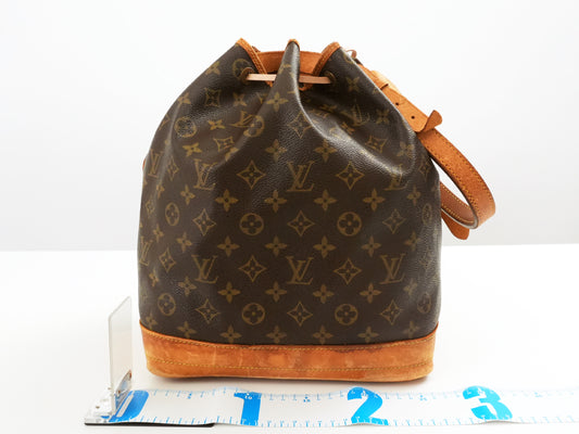 LOUIS VUITTON Monogram Noe M42224 Shoulder Bag
