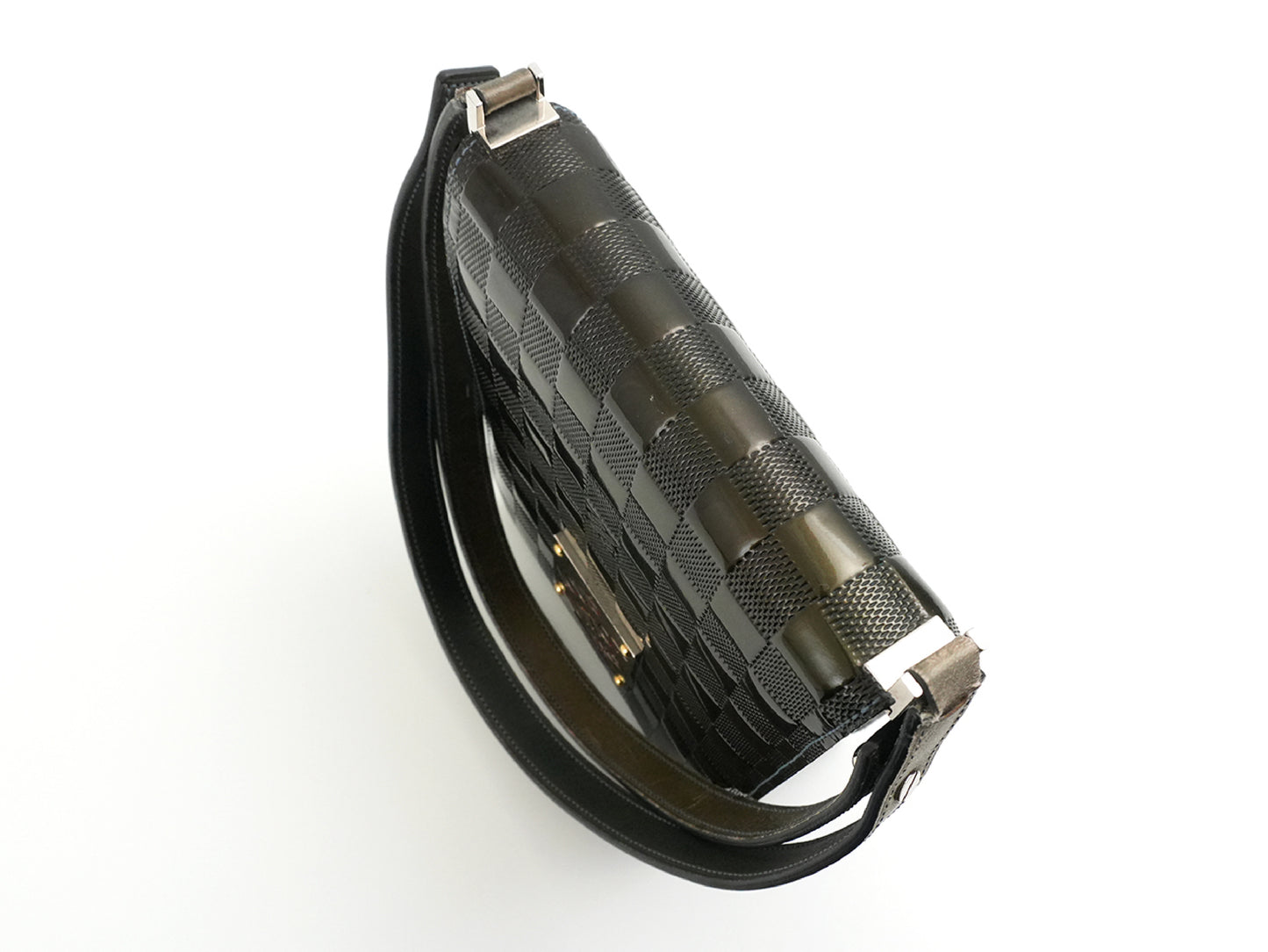 LOUIS VUITTON Damier Vernis Club Handbag