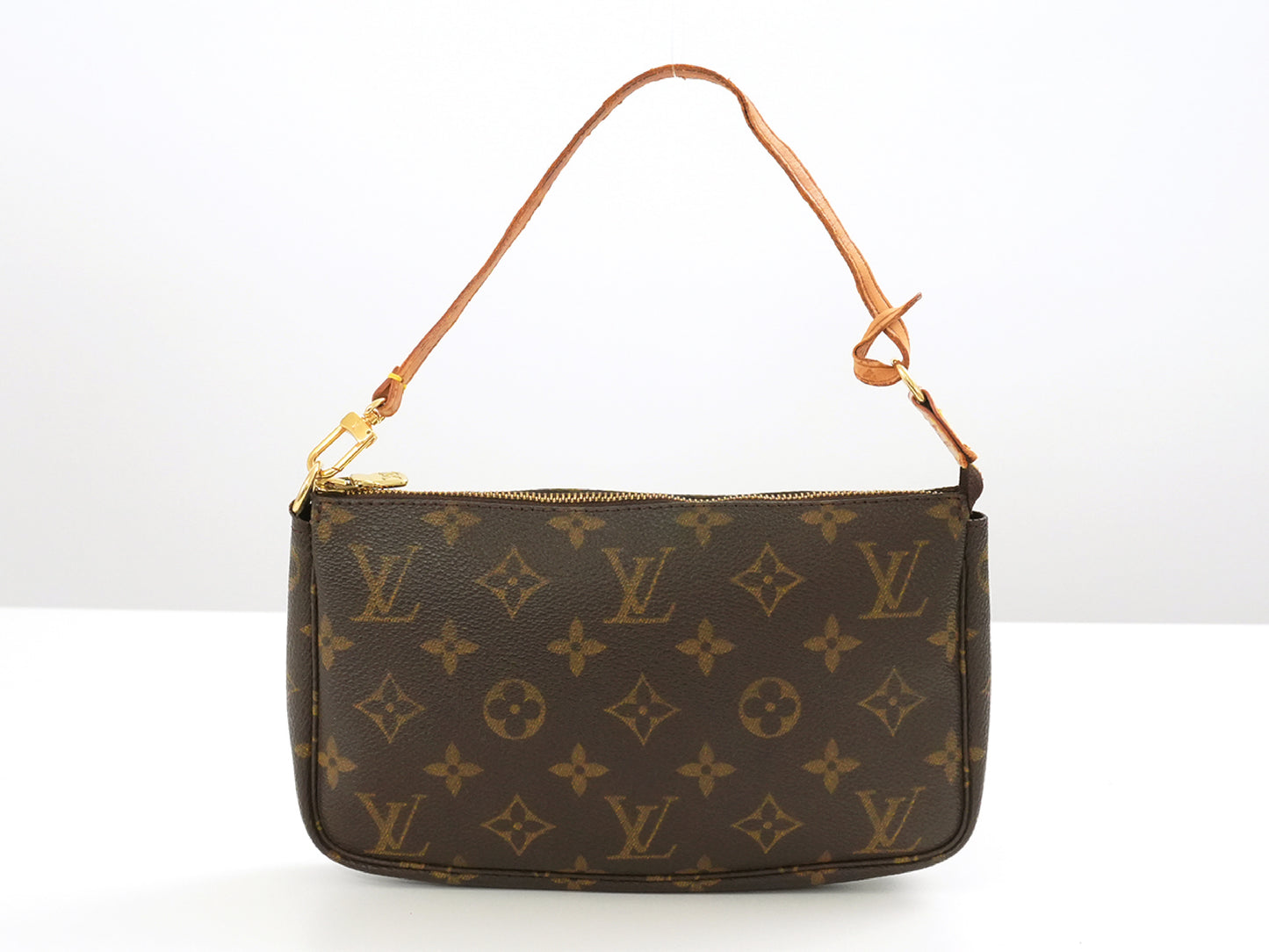 LOUIS VUITTON Monogram LOUIS VUITTON Monogram M51980 Pochette Accessoires Handbag Handbag