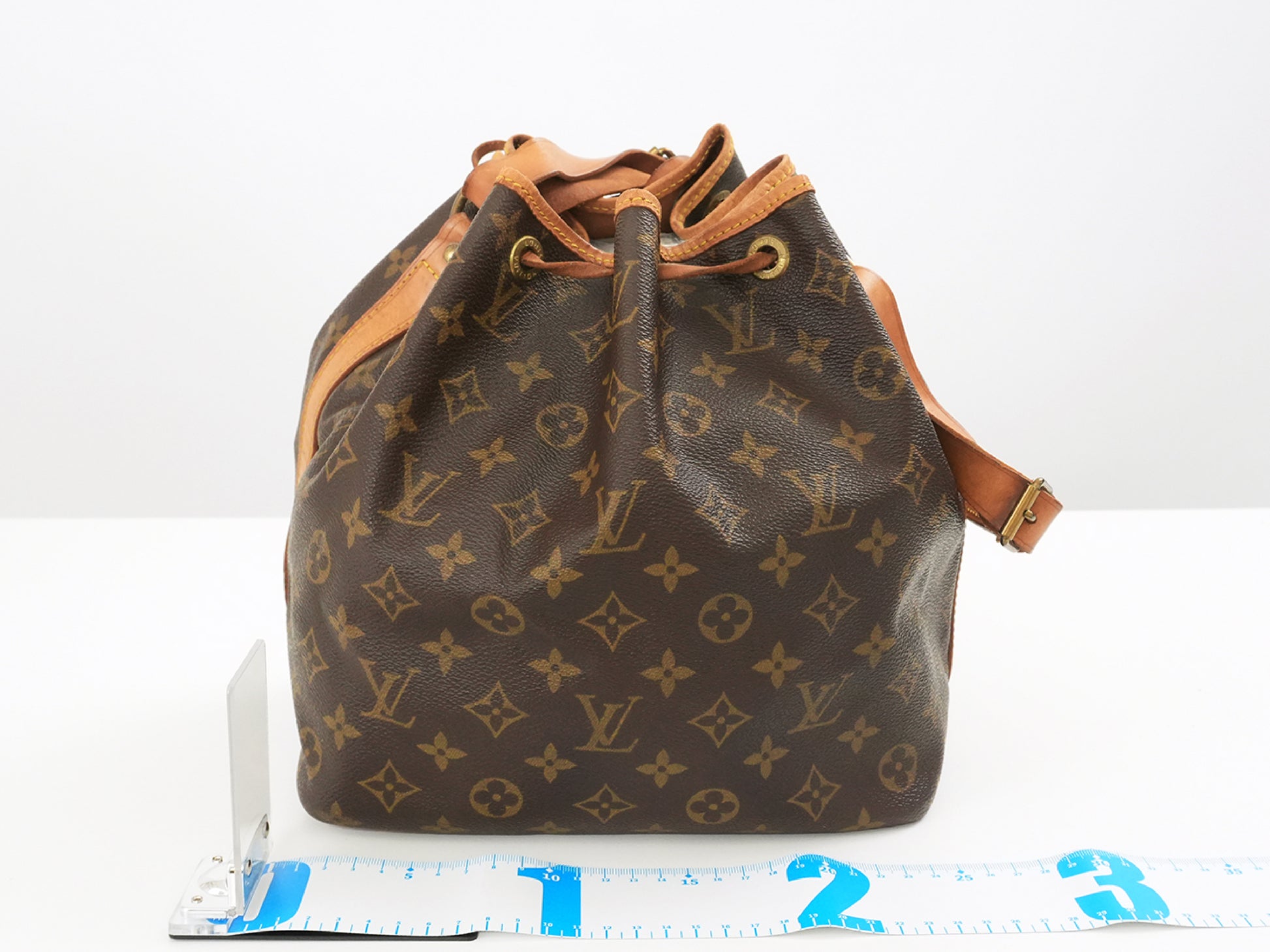 LOUIS VUITTON Monogram LOUIS VUITTON Louis Vuitton Monogram M40818 Petit Noe Shoulder Bag Shoulder Bag